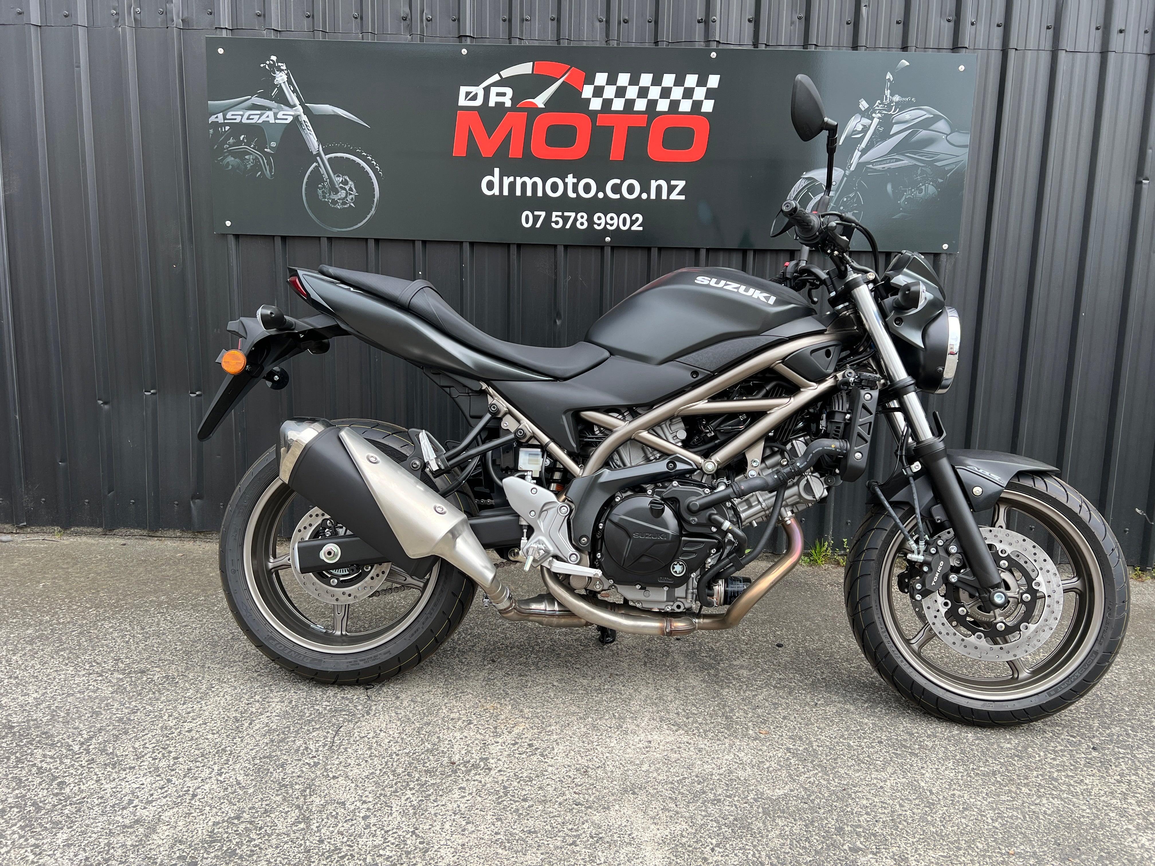 SUZUKI SV650 – SUZUKIFEST SAVE $1000! BLACK – DR MOTO