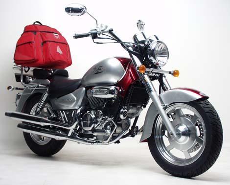 Hyosung GV 250 Aquila (05-17)