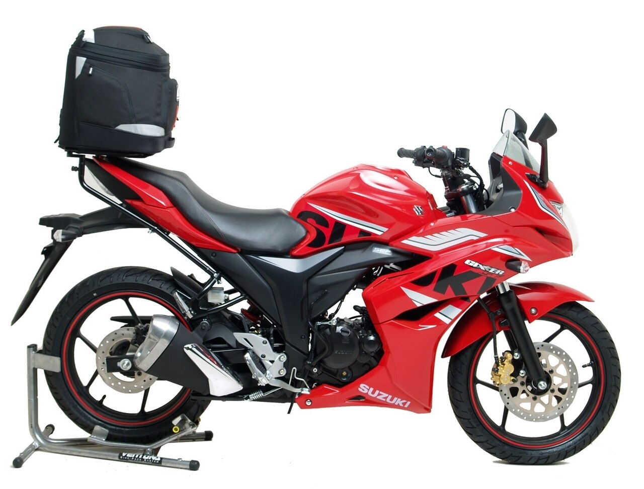 Suzuki GSX 150, F (2018) – DR MOTO