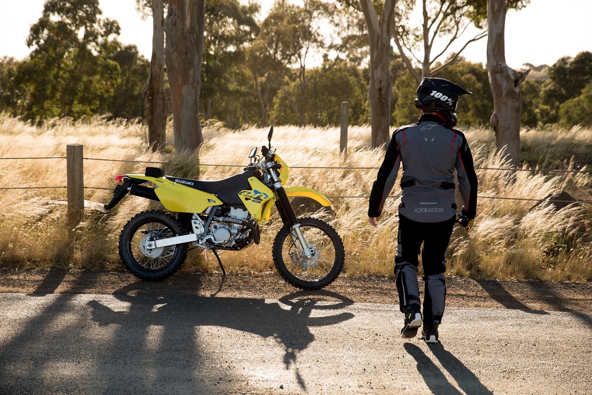 SUZUKI DRZ400E 2025 - SUZUKI FEST SAVE $1000!