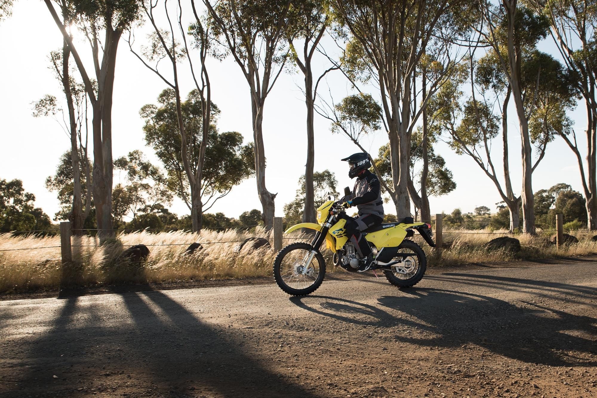 SUZUKI DRZ400E 2025 - SUZUKI FEST SAVE $1000!