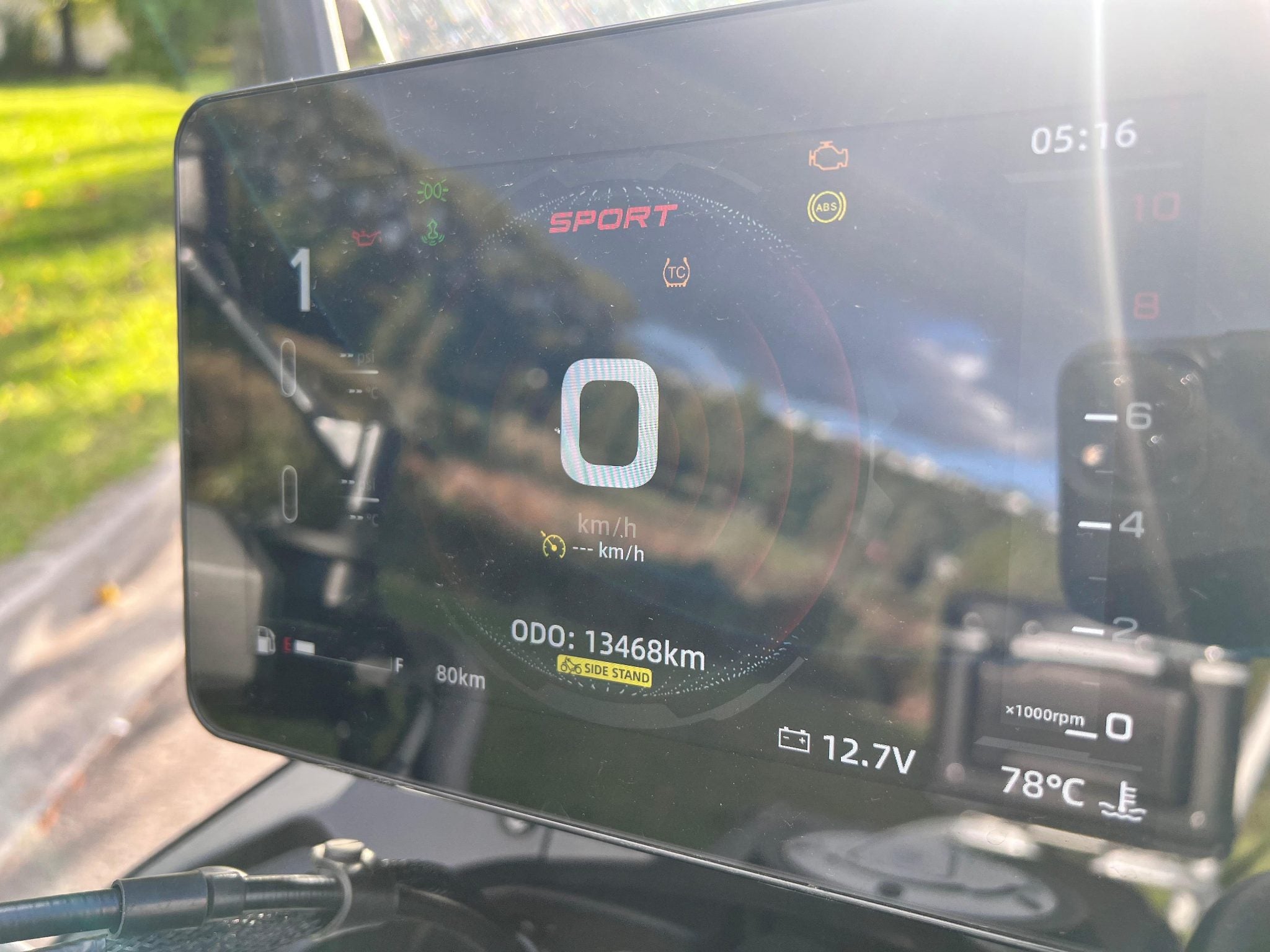 CFMOTO 800 MT EXPLORE 2025 - "LIKE NEW"