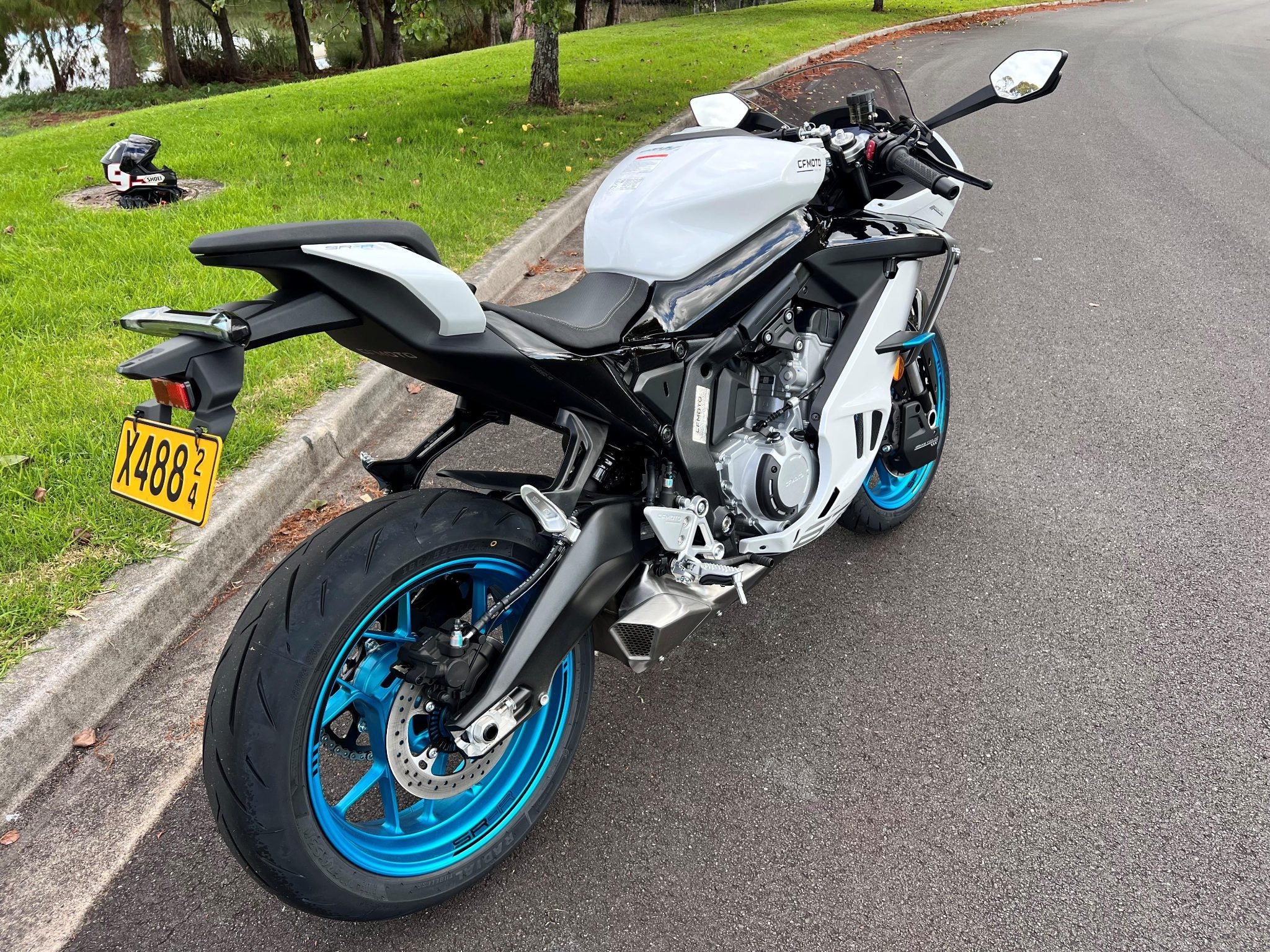 CFMOTO 675 SRR 2025 - NEBULA WHITE