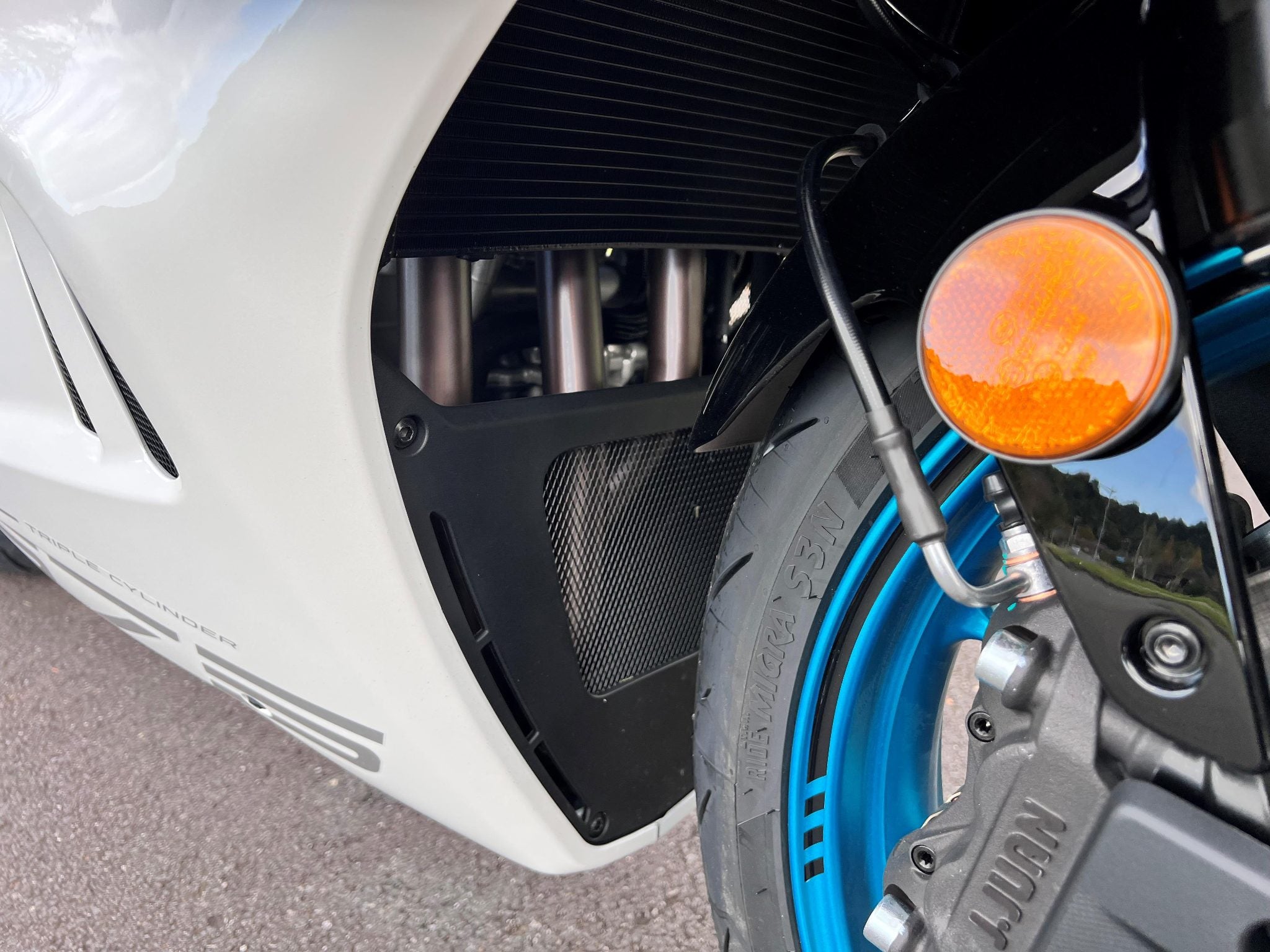 CFMOTO 675 SRR 2025 - NEBULA WHITE