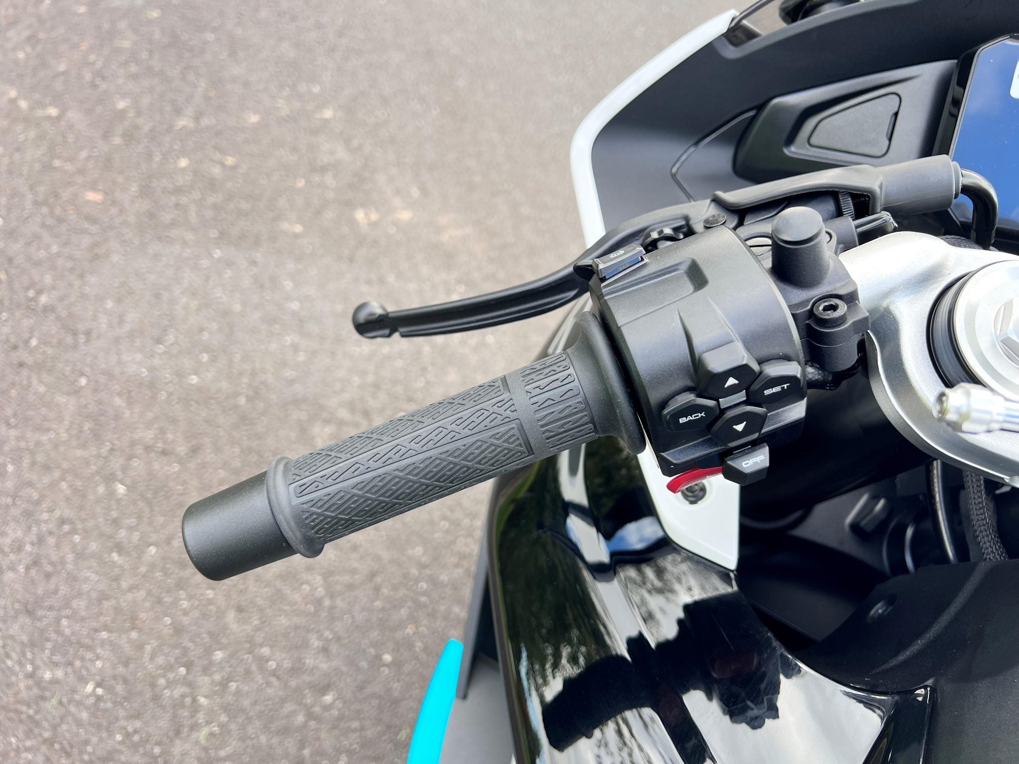 CFMOTO 675 SRR 2025 - NEBULA WHITE