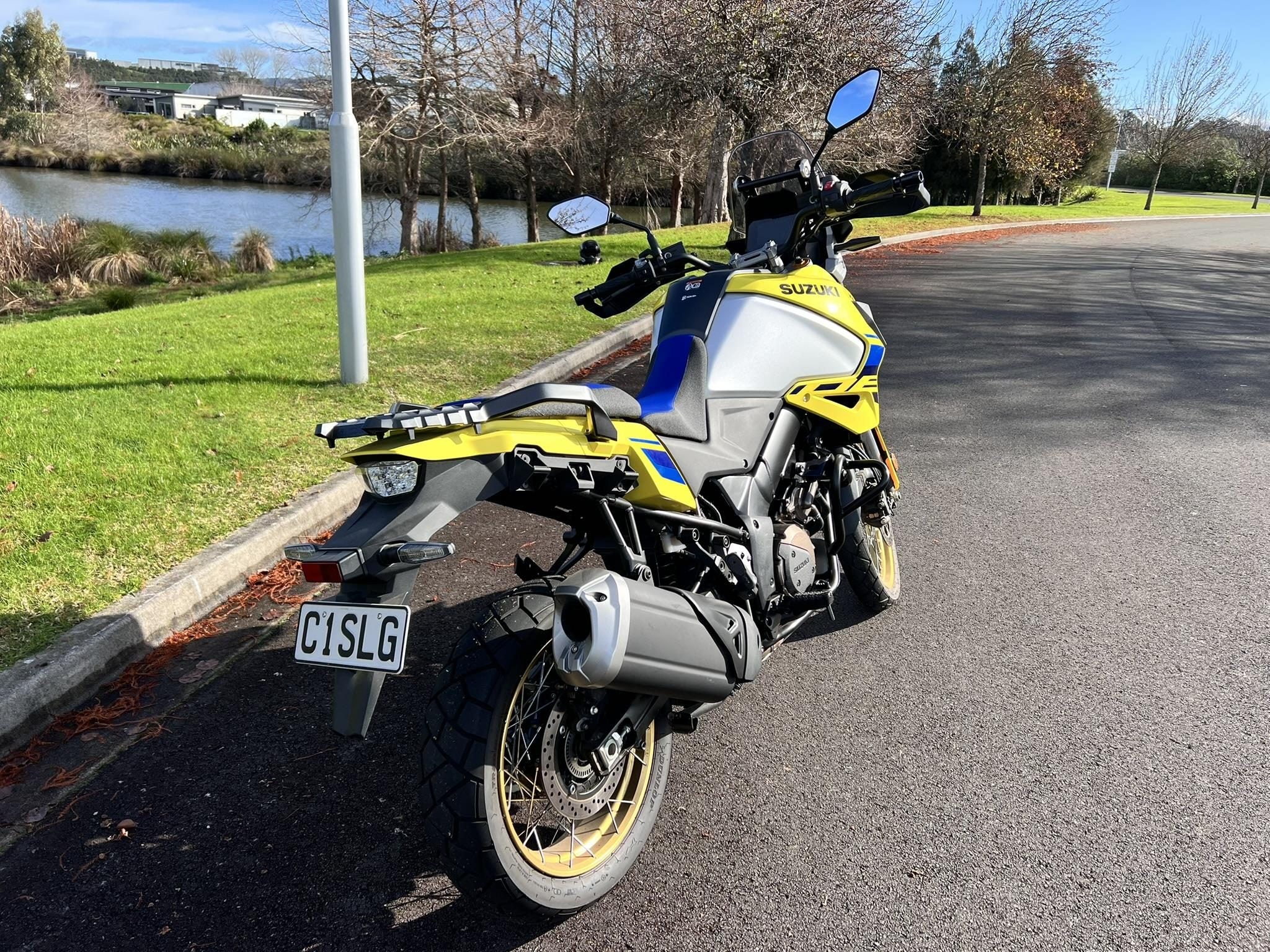 2023 Suzuki DL1050 VSTROM 1 ONLY - WON'T BE REPEATED! SAVE $7000!!