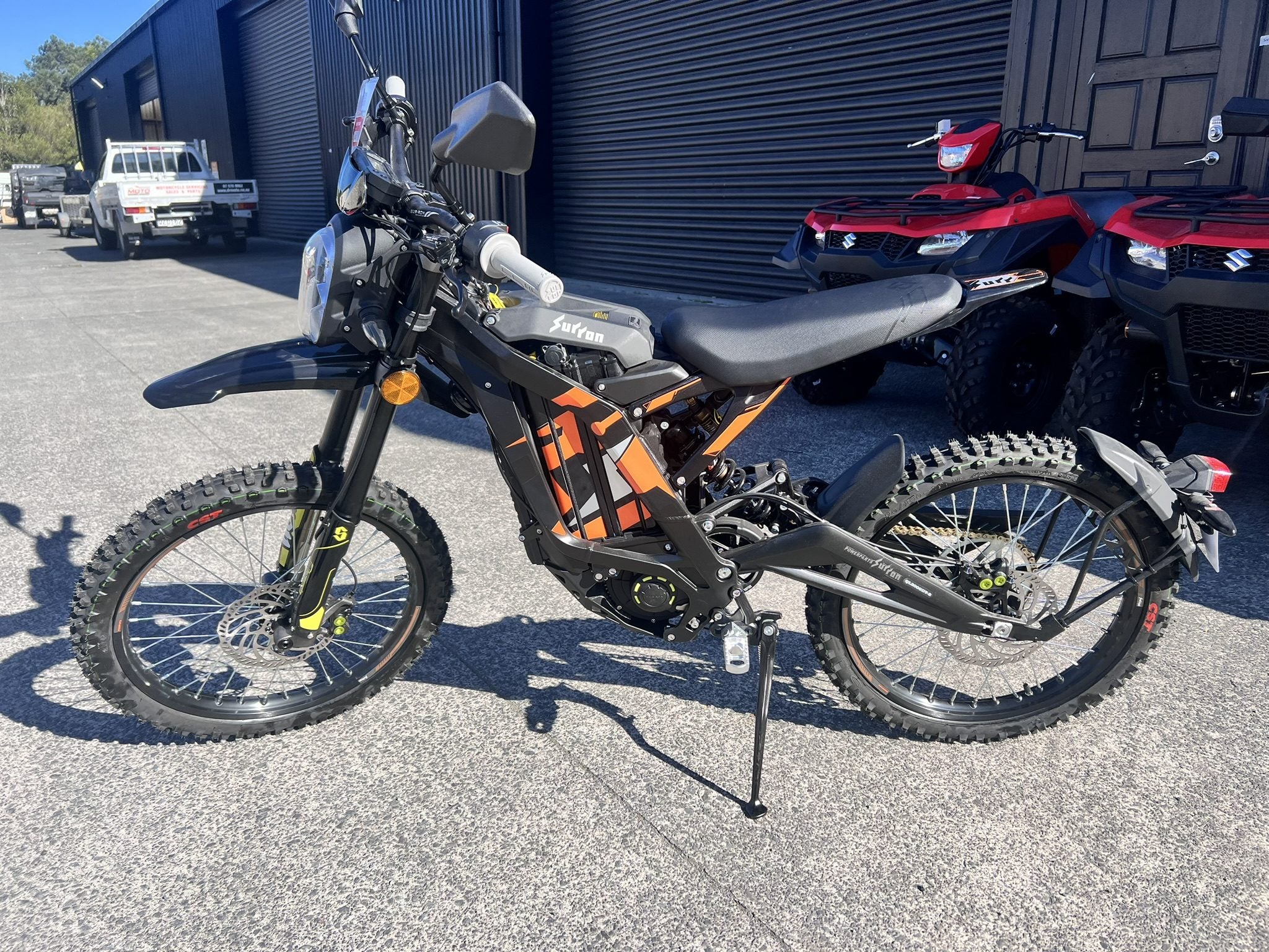 Surron Light Bee L1E (Road Legal with Compliance Certificate) Top speed 75kph