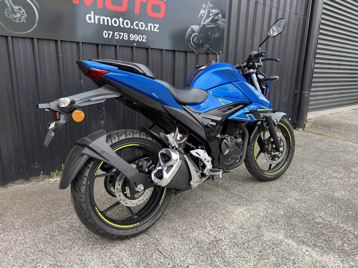 2026 SUZUKI GSX150 – SAVE $900!