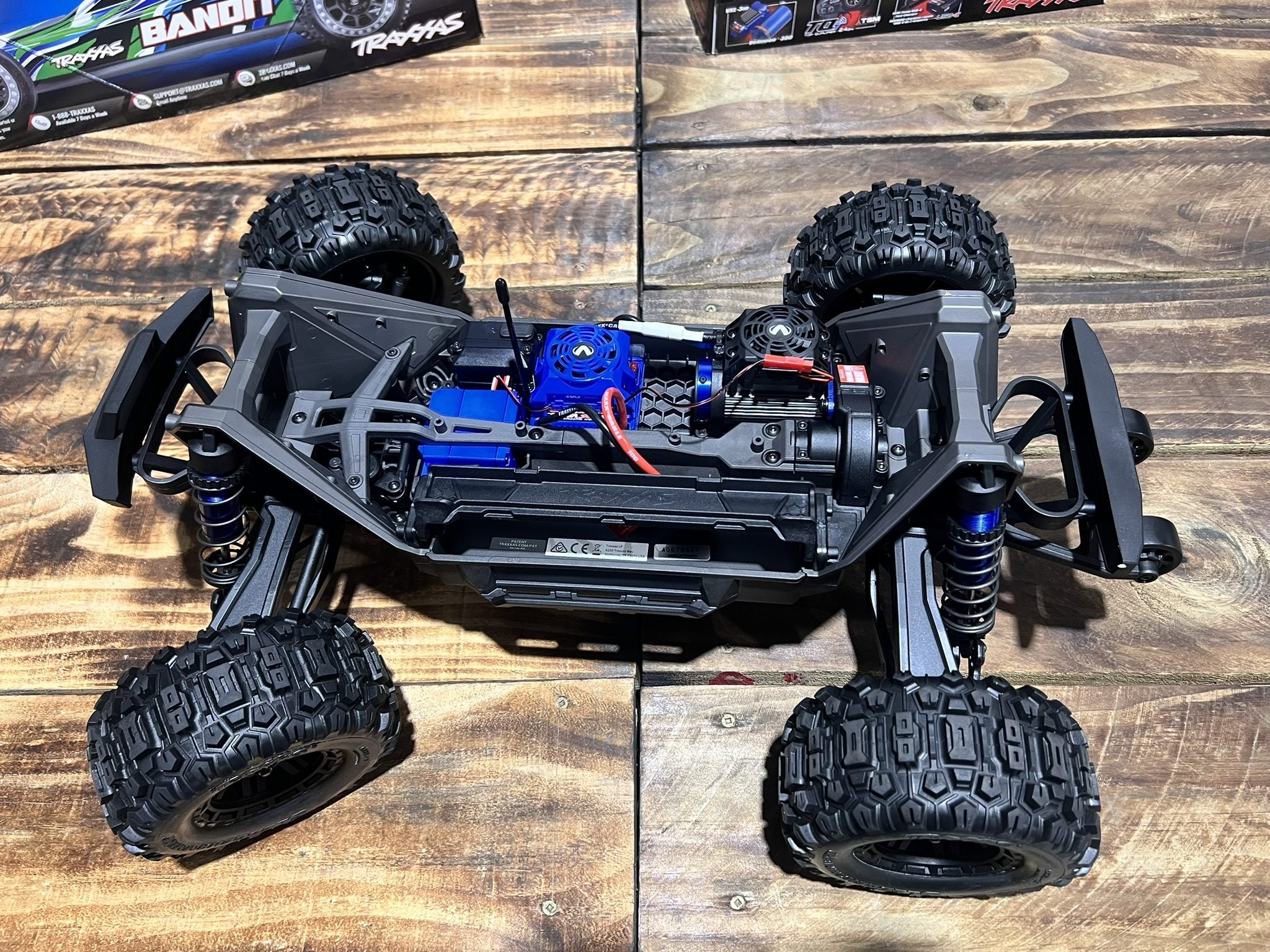 Traxxas Maxx® 1/10 Scale 4WD Monster Truck (Model 89086-4)