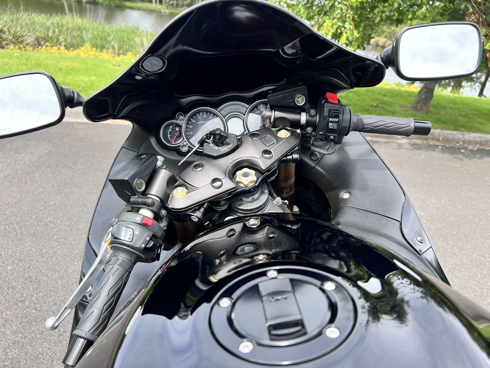 Suzuki HAYABUSA 2013