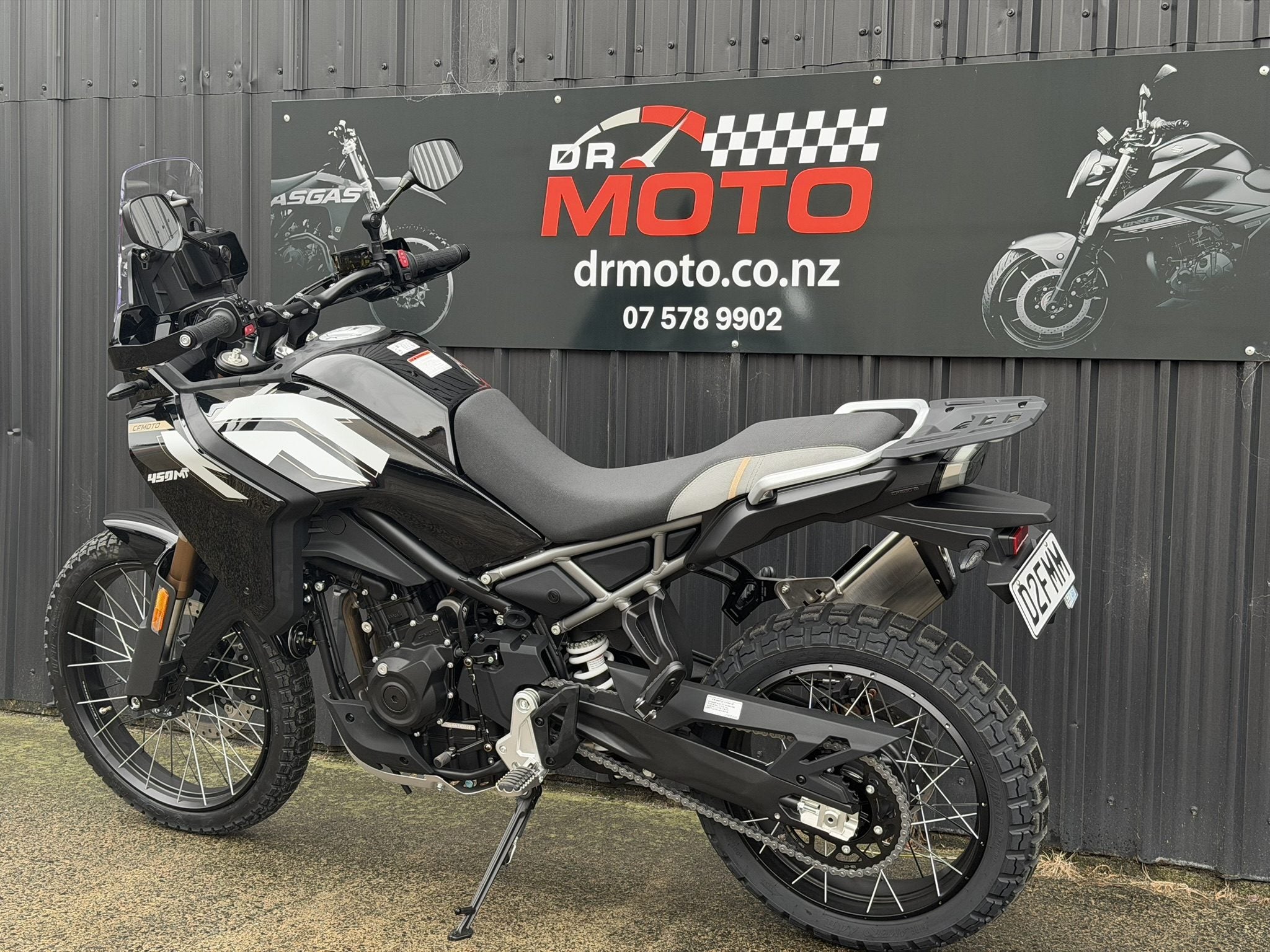 CFMOTO 450 MT