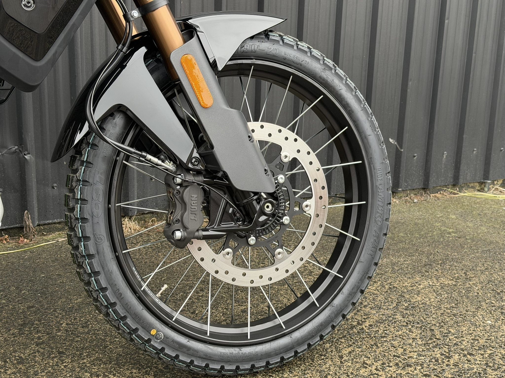 CFMOTO 450 MT