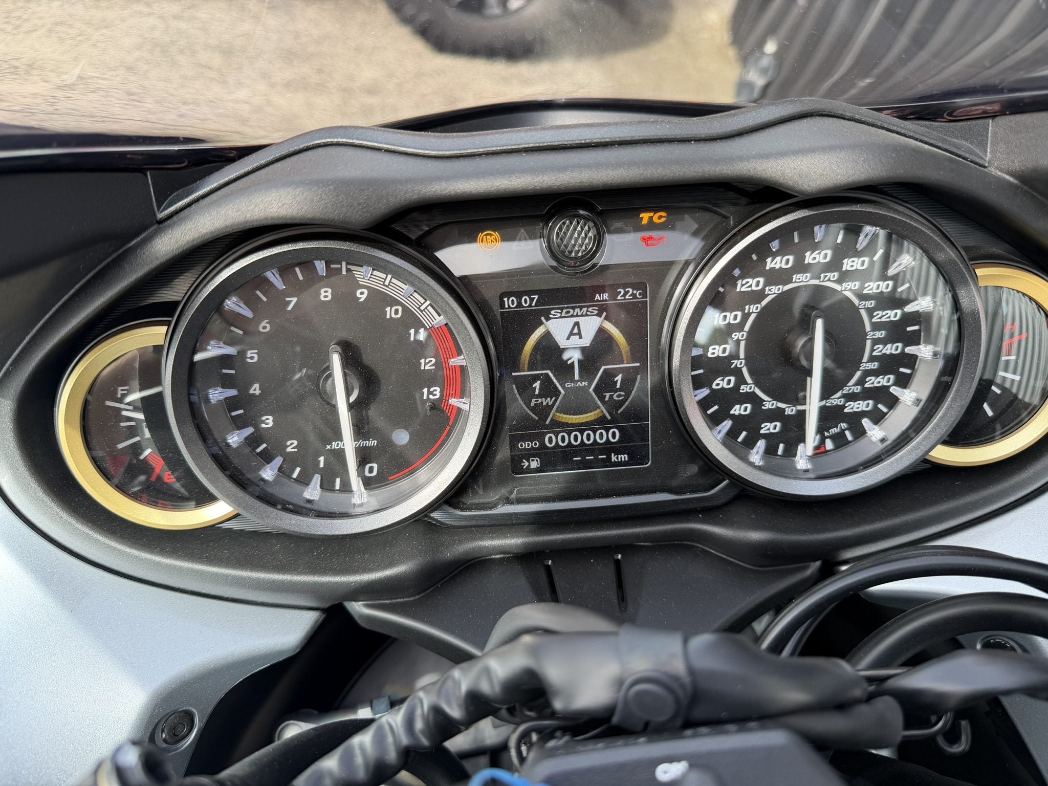 Suzuki Hayabusa 1340cc Superbike