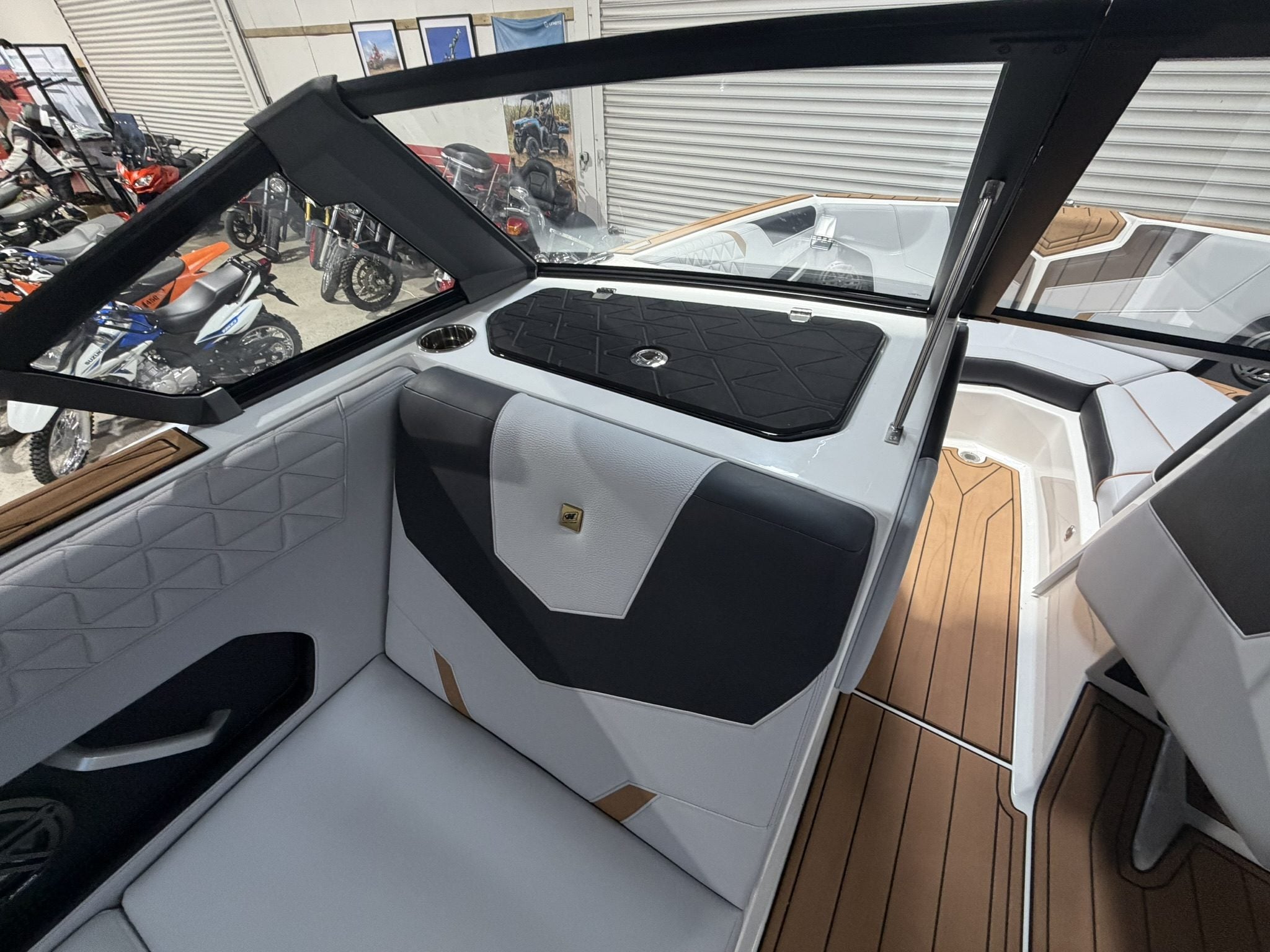 2025 Super Air Nautique GS20 – Centennial Edition (5.6 Hours)