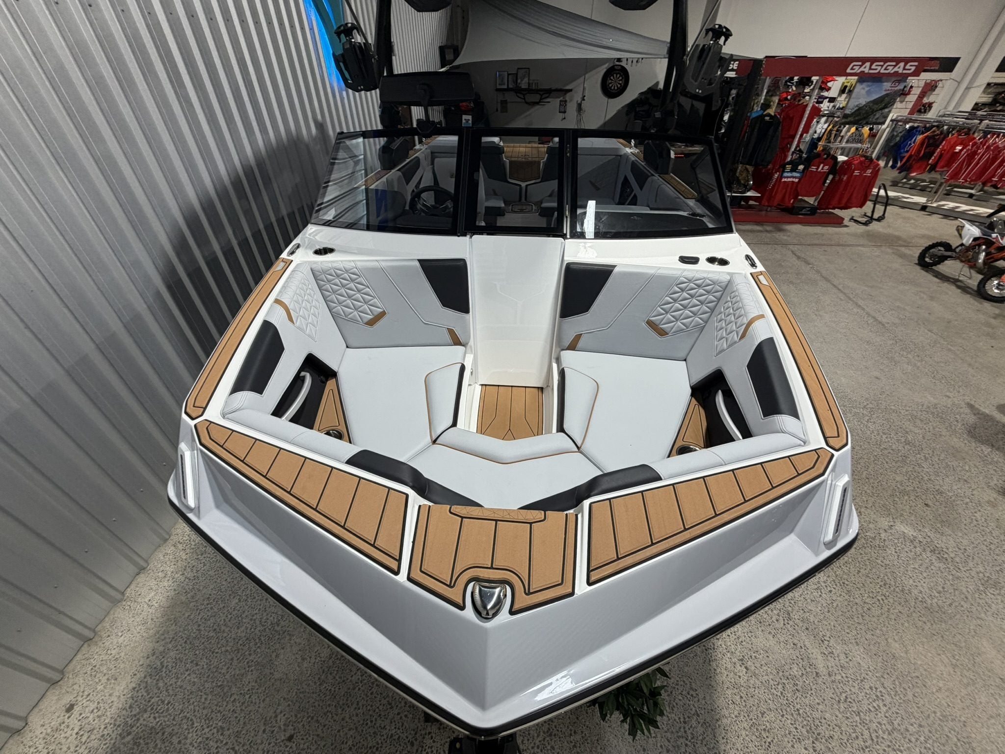 2025 Super Air Nautique GS20 – Centennial Edition (5.6 Hours)