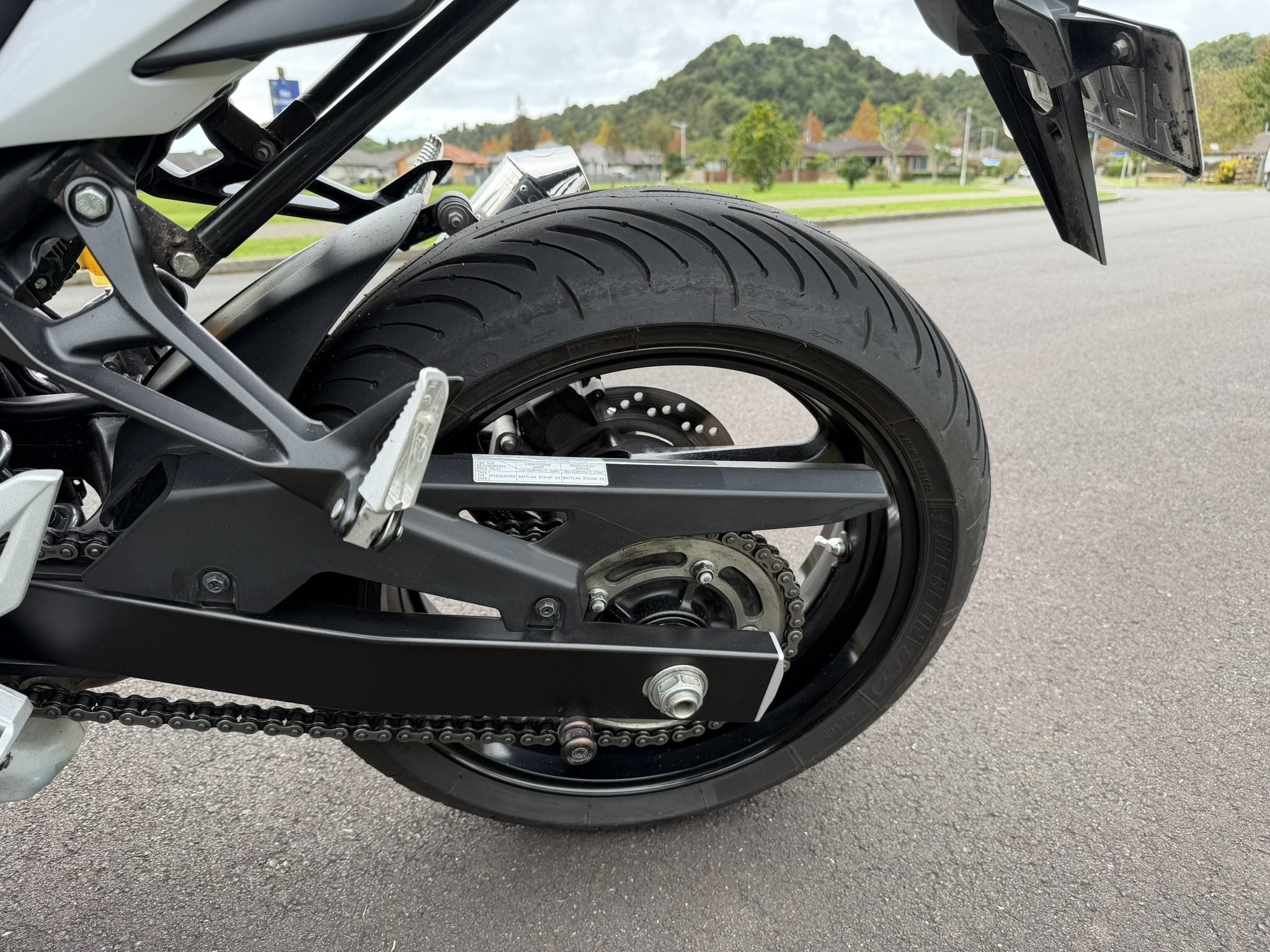 Suzuki GSR750 2015