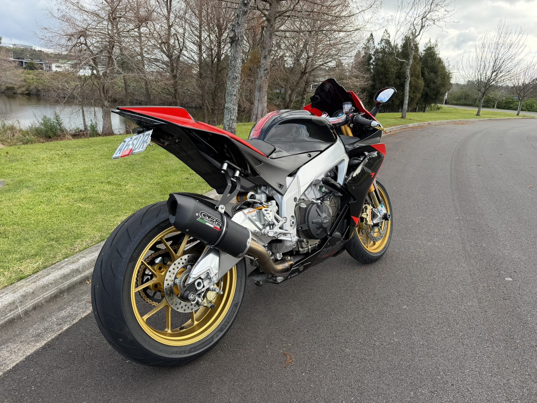 Aprilia RSV4 1000 2014