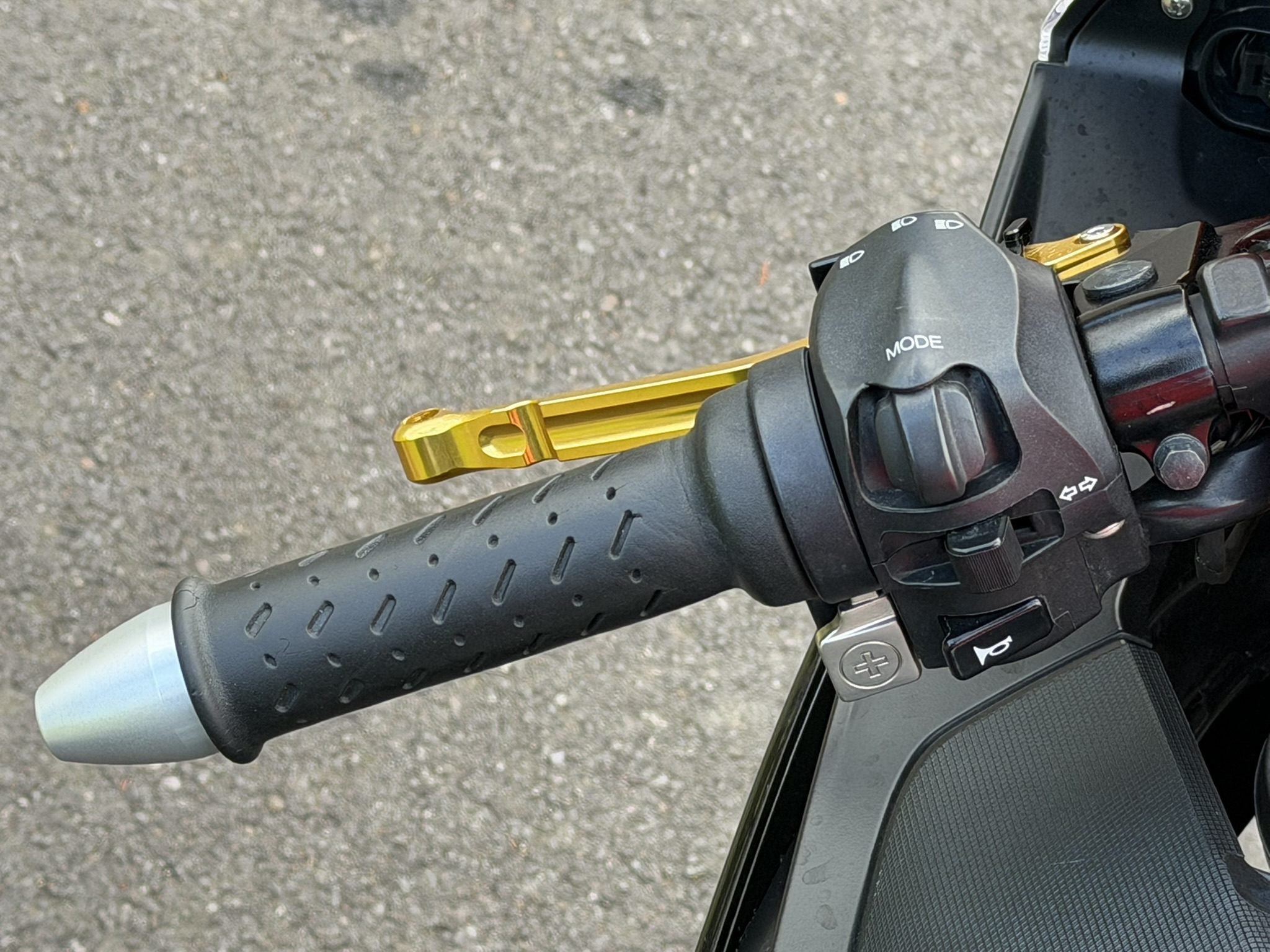 Aprilia RSV4 1000 2014