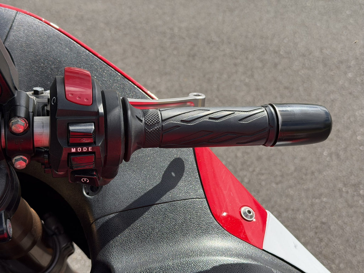 2015 SUZUKI HAYABUSA