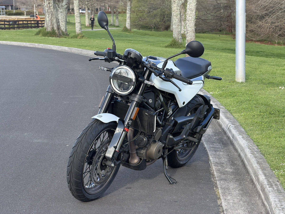 2024 Husqvarna Vitpilen 401 – LAMS Approved