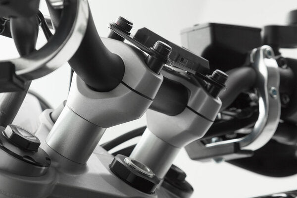 HANDLEBAR BAR RISER SW MOTECH 28MM HANDLEBARS SILVER TRIUMPH STREET TRIPLE 12-16