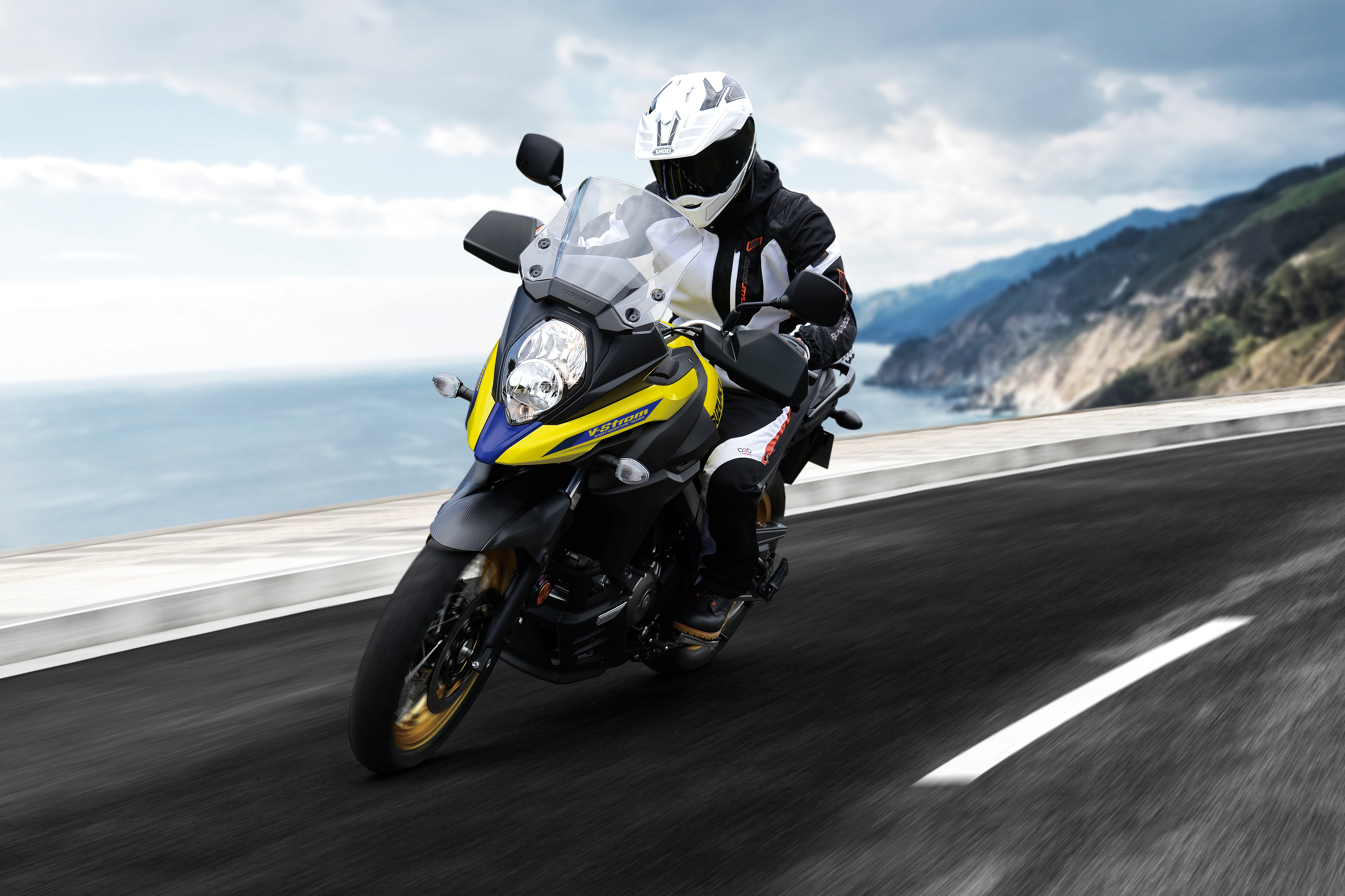 SUZUKI VSTROM 650XA 2025 - SUZUKIFEST SAVE $2000!