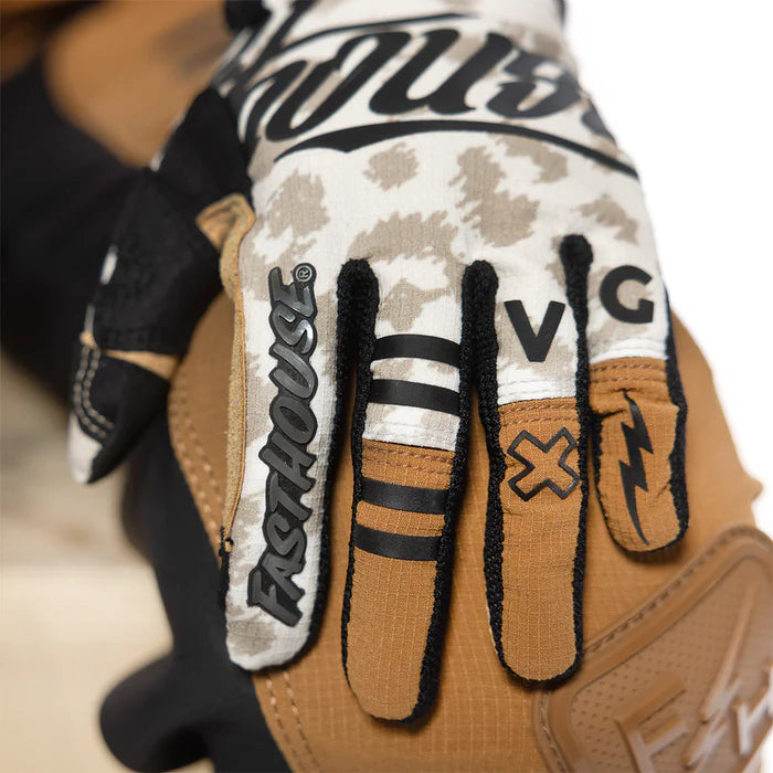 Elrod Stay Golden Glove - Chalk/Camel