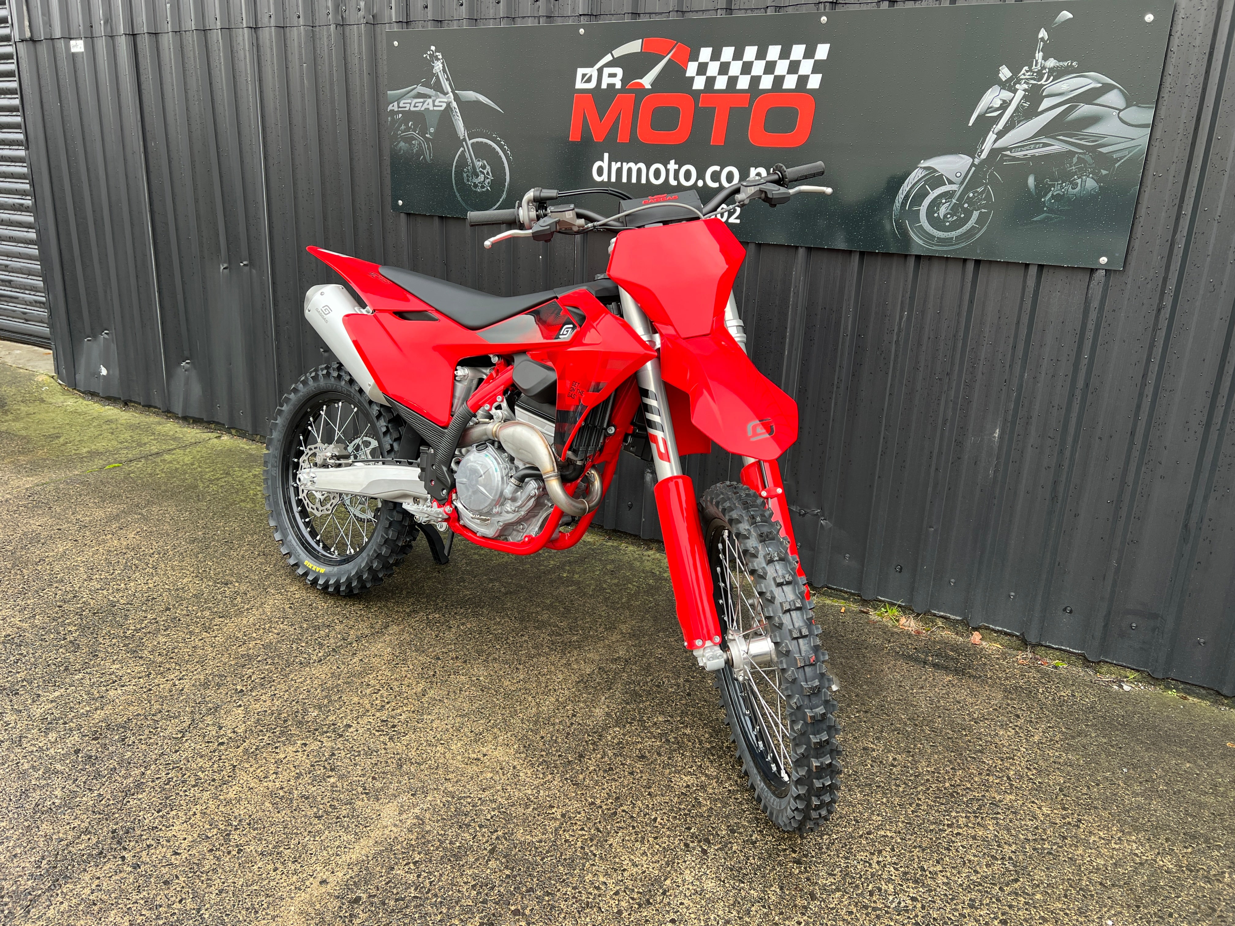 GASGAS MC250F 2026 - Runout Sale, Save $1200!