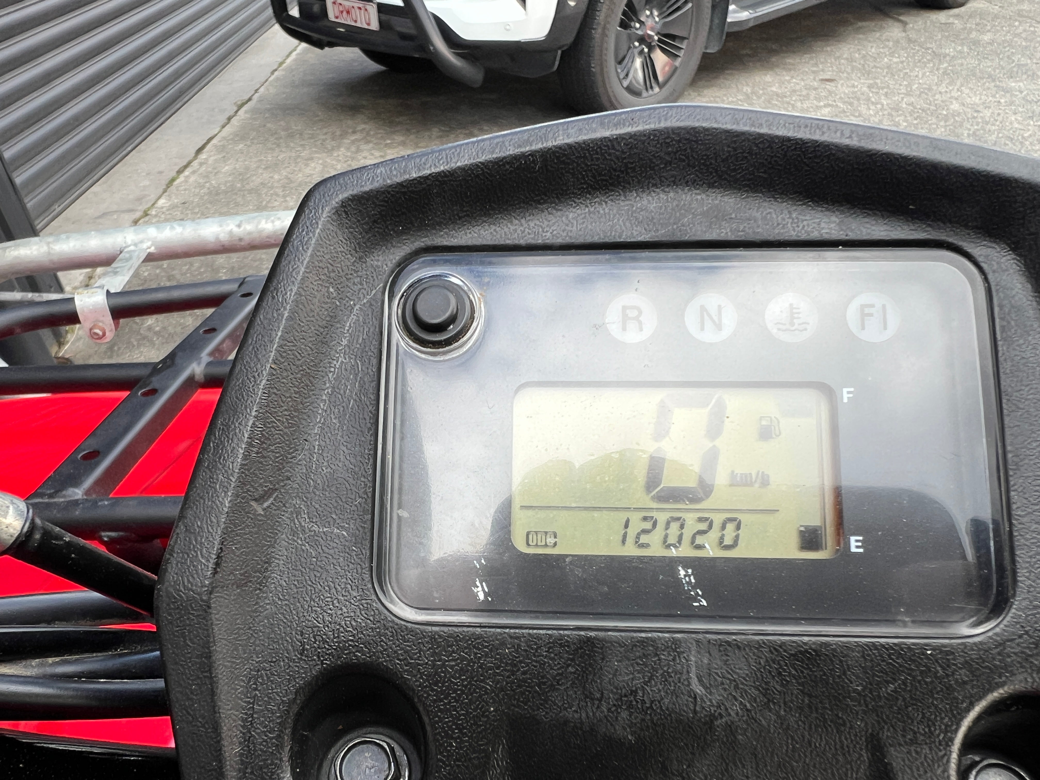 SUZUKI LTA400F 2012