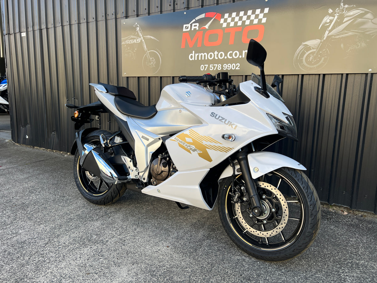 SUZUKI GSX250F – SPORTY, LIGHTWEIGHT & LAMS APPROVED