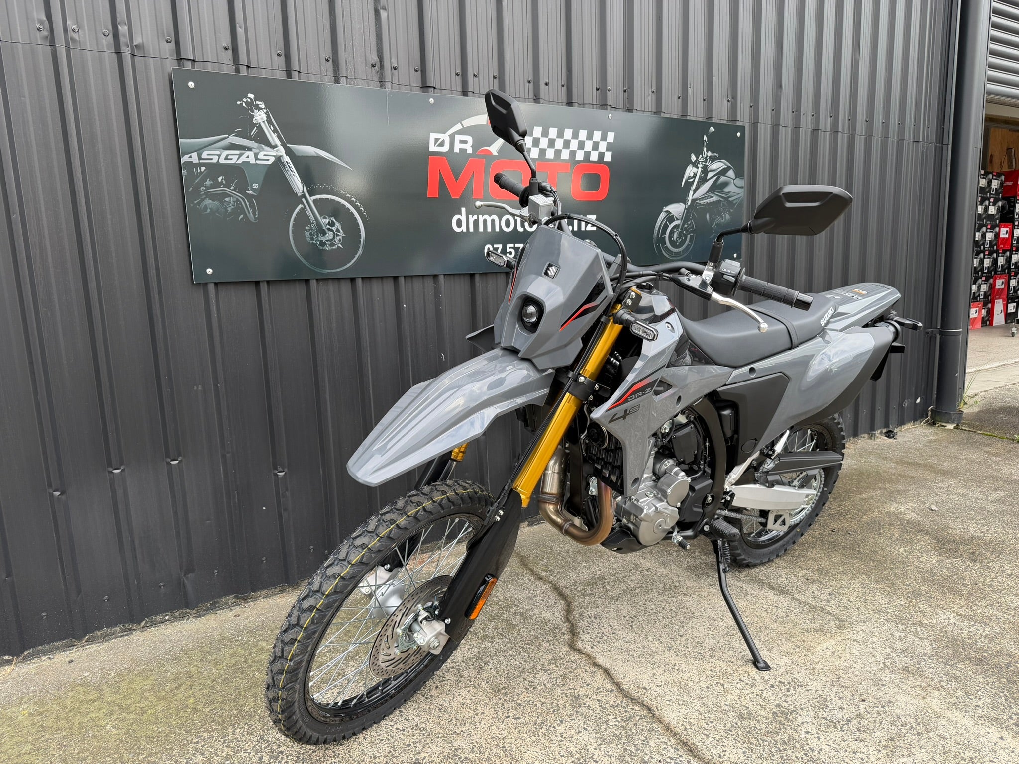 2026 Suzuki DRZ400 Adventure (DRZ4S) - SAVE $900!