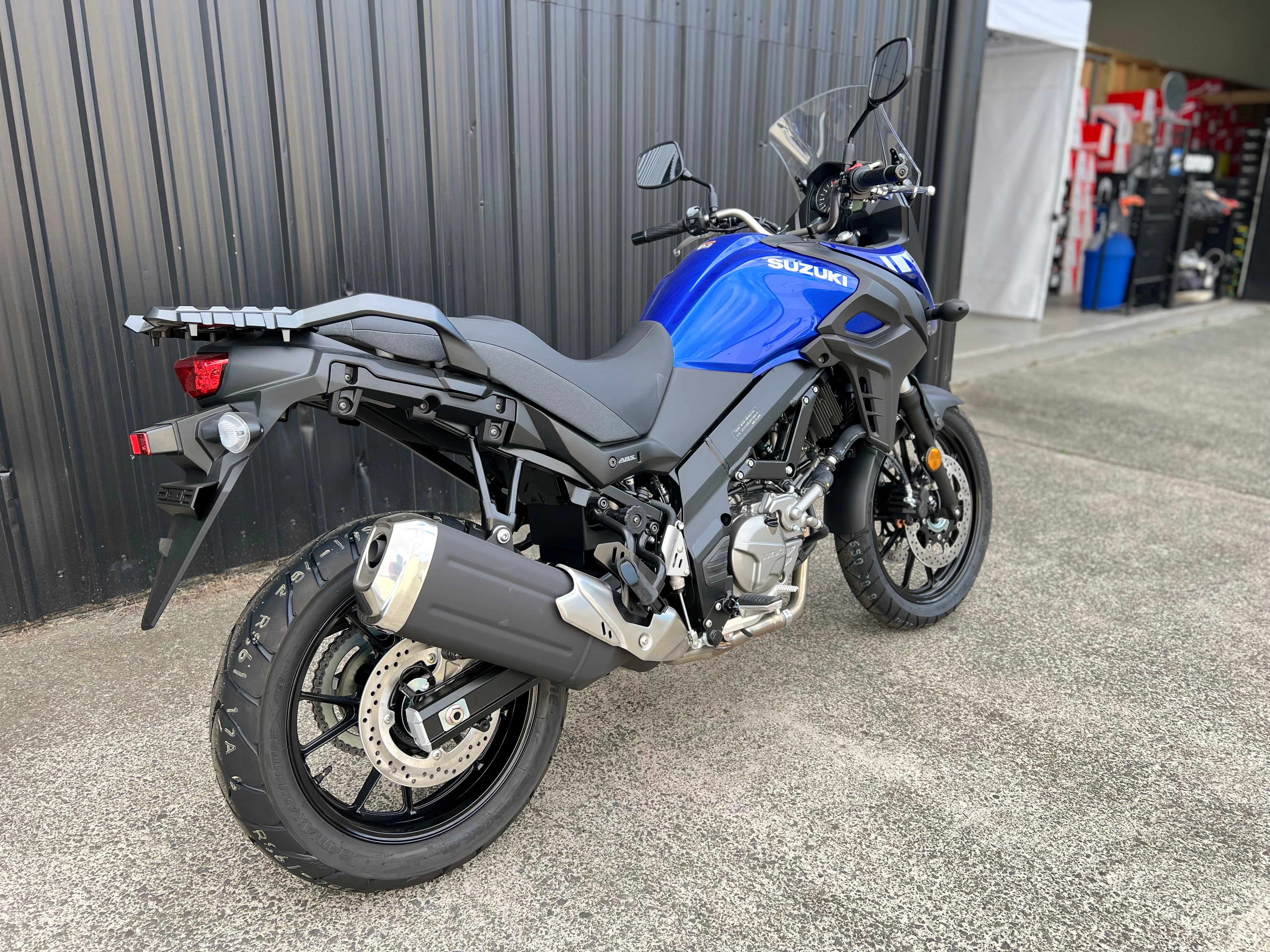 SUZUKI VSTROM 650A 2025 - SUZUKI FEST SAVE BIG!