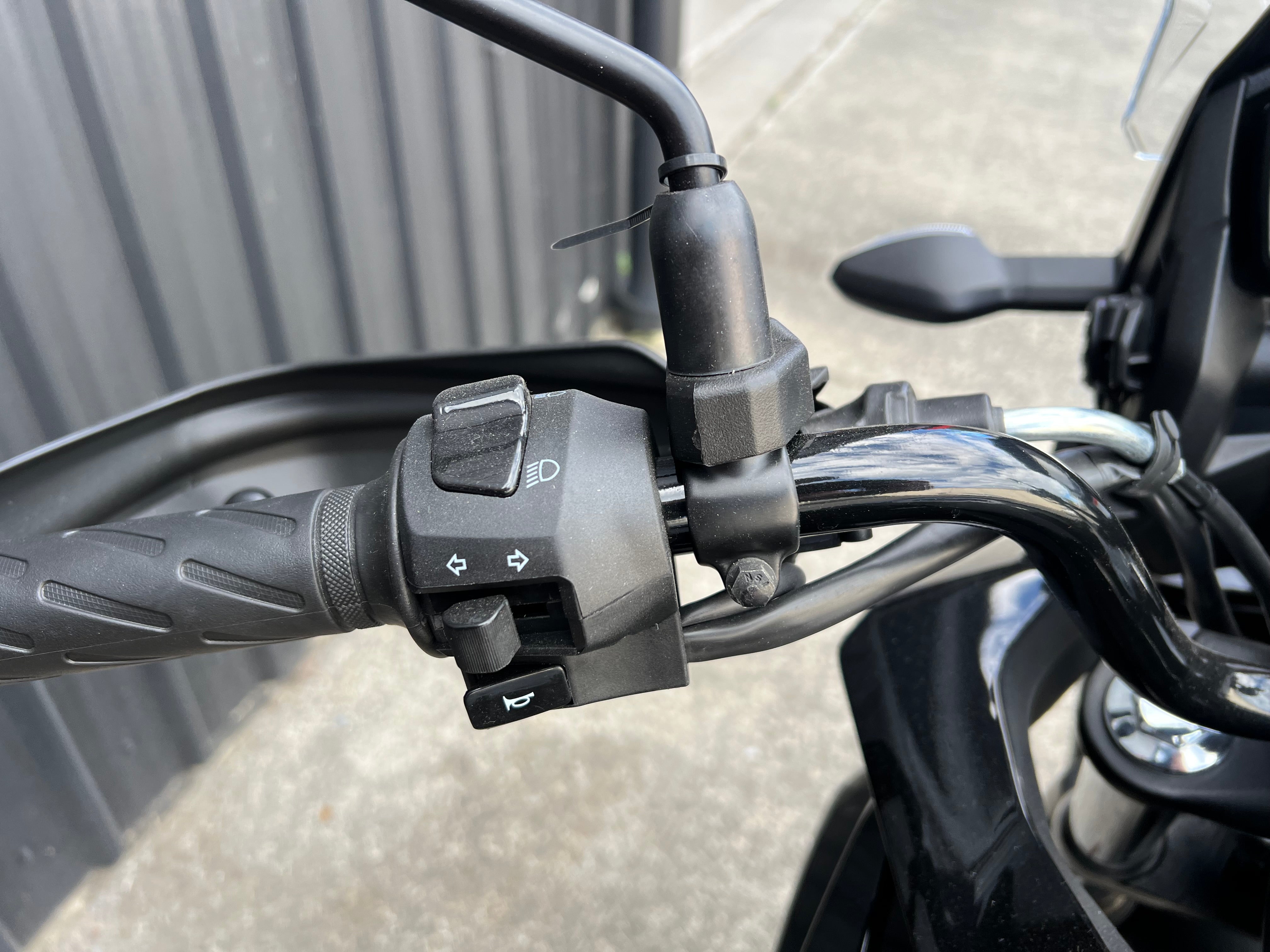 SUZUKI VSTROM 250SX 2025