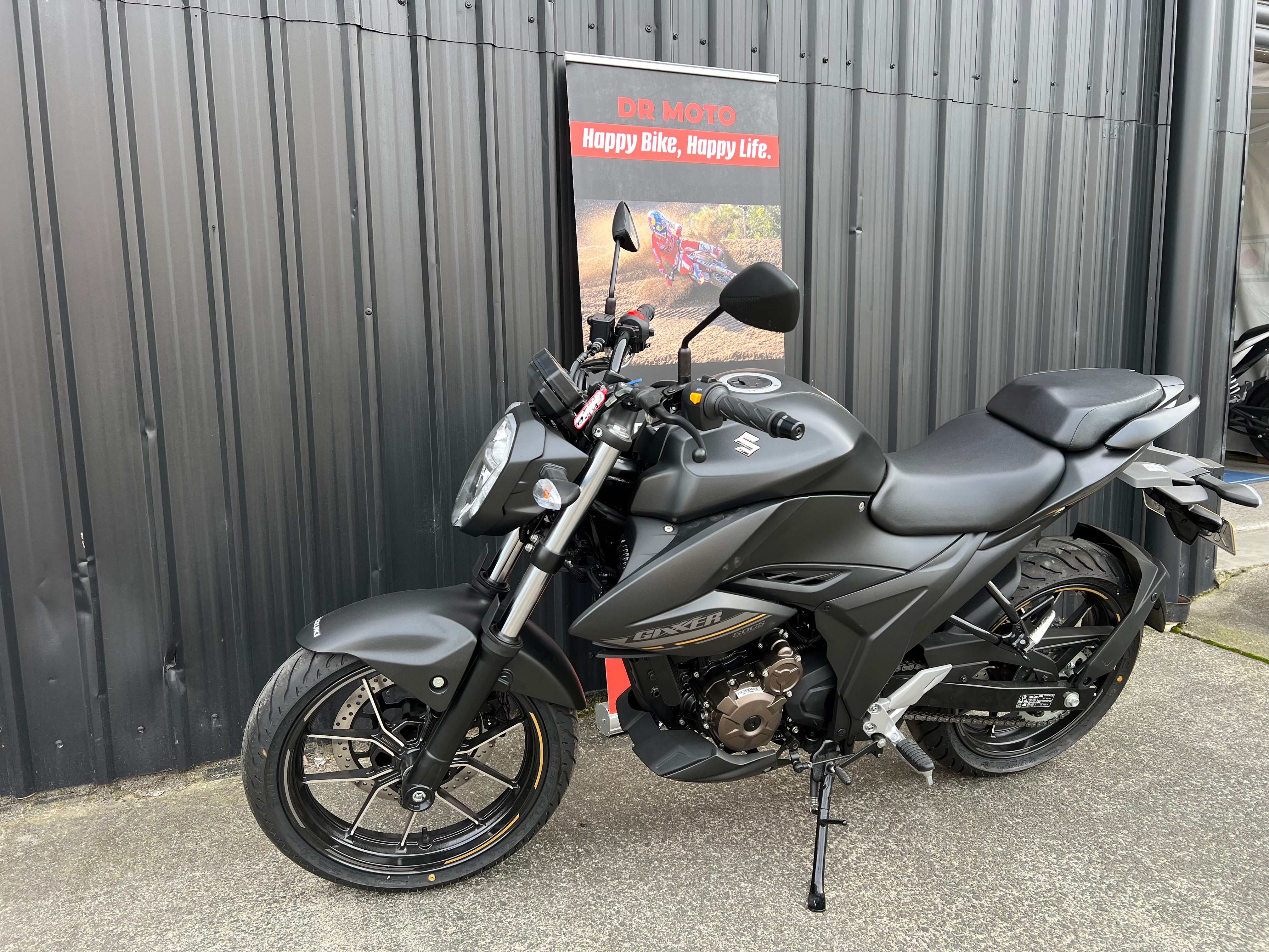 SUZUKI GSX250R 2025 LAMS NAKED BIKE