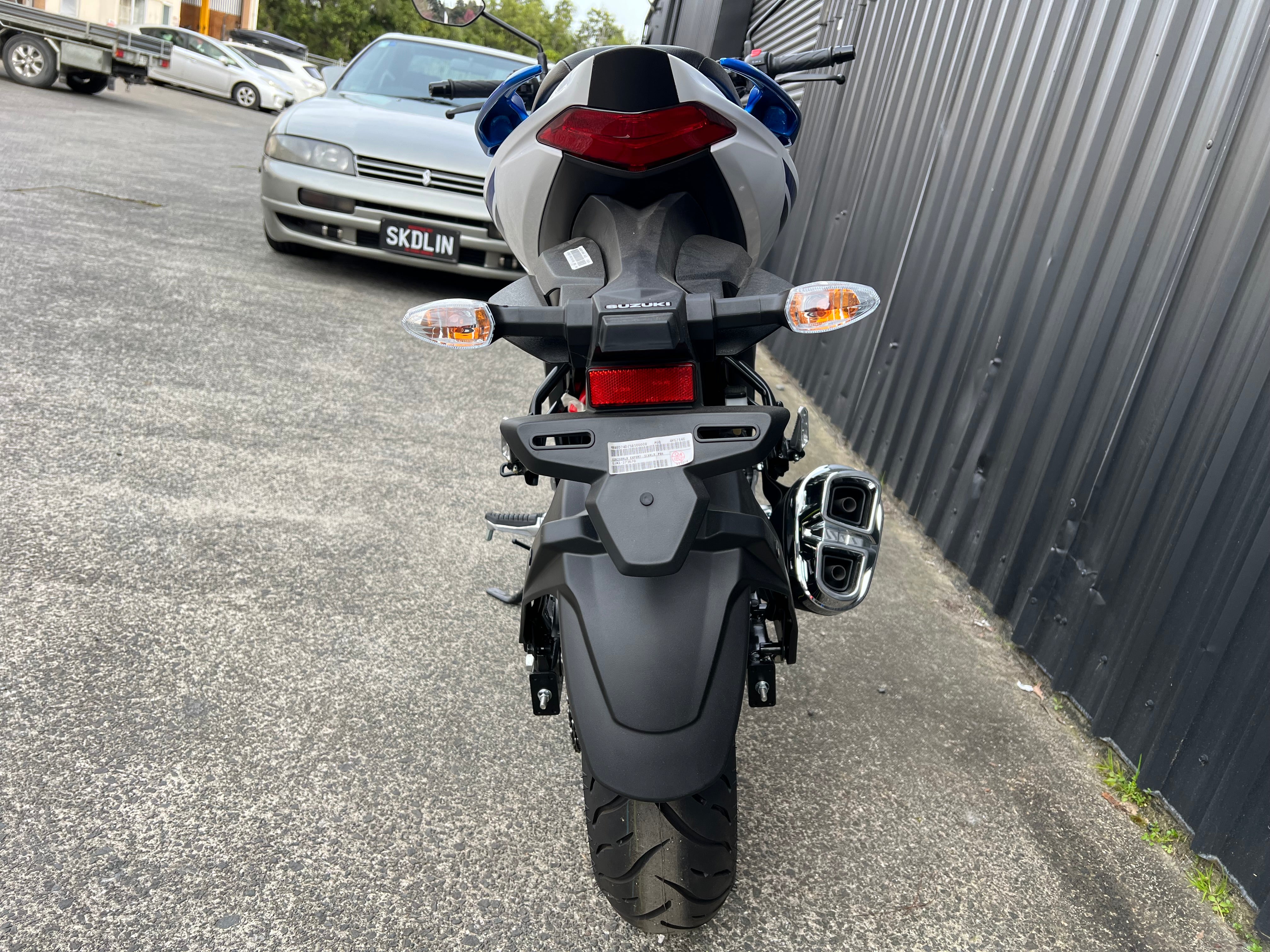 SUZUKI GSX250R 2025 LAMS NAKED BIKE