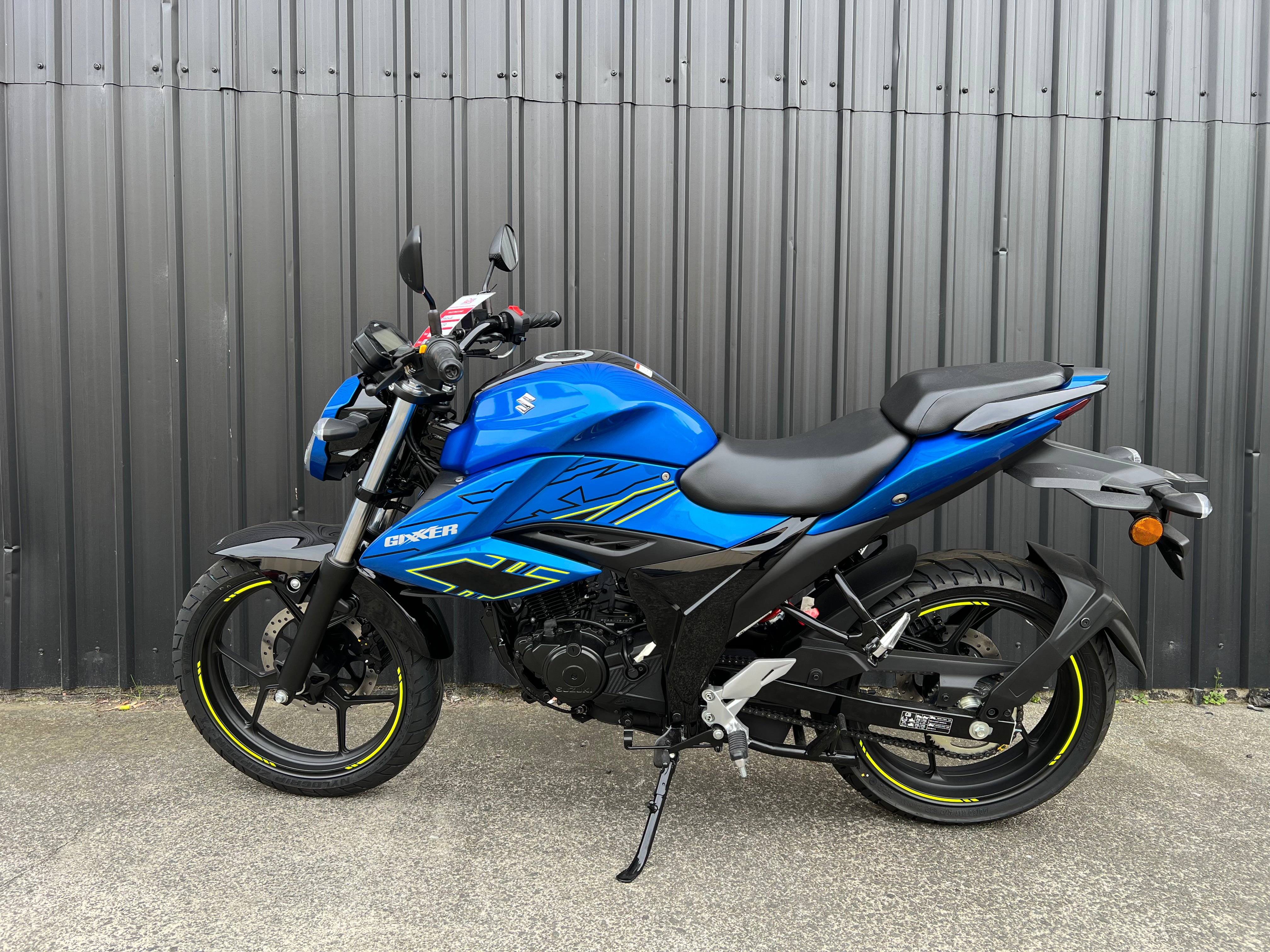 SUZUKI GSX150 2025