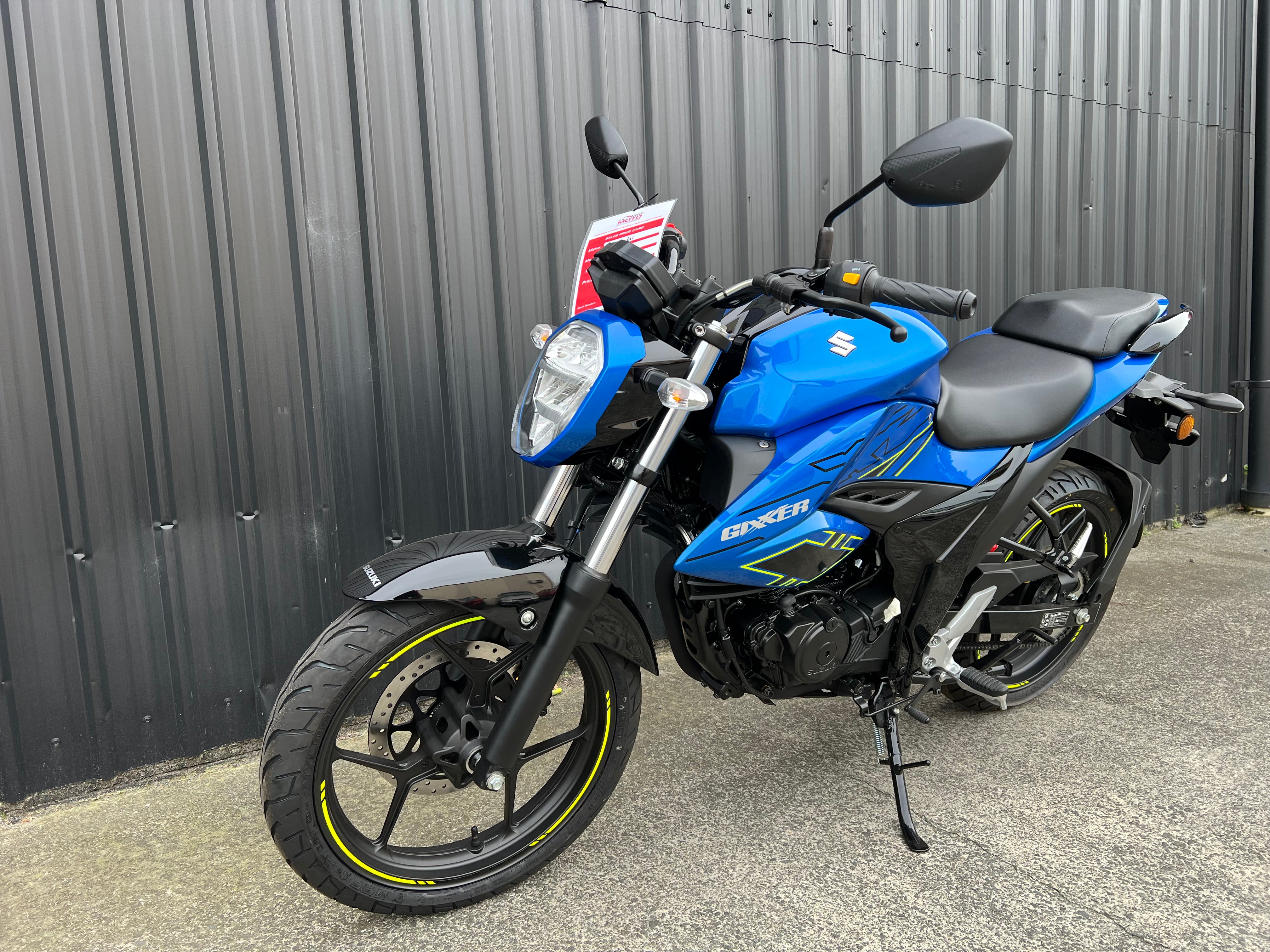 SUZUKI GSX150 2025