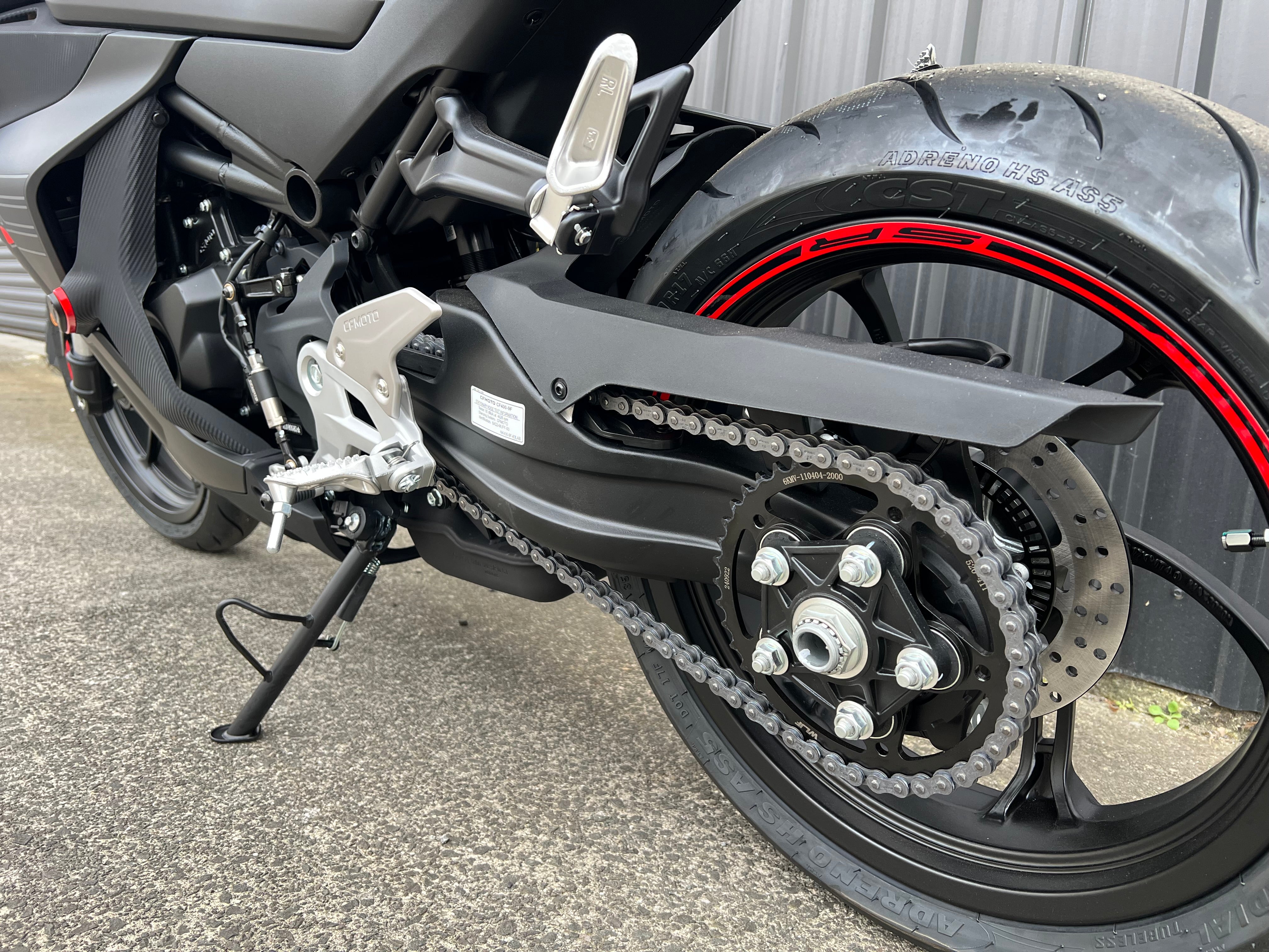 CFMOTO 450SRS 2025 JET BLACK