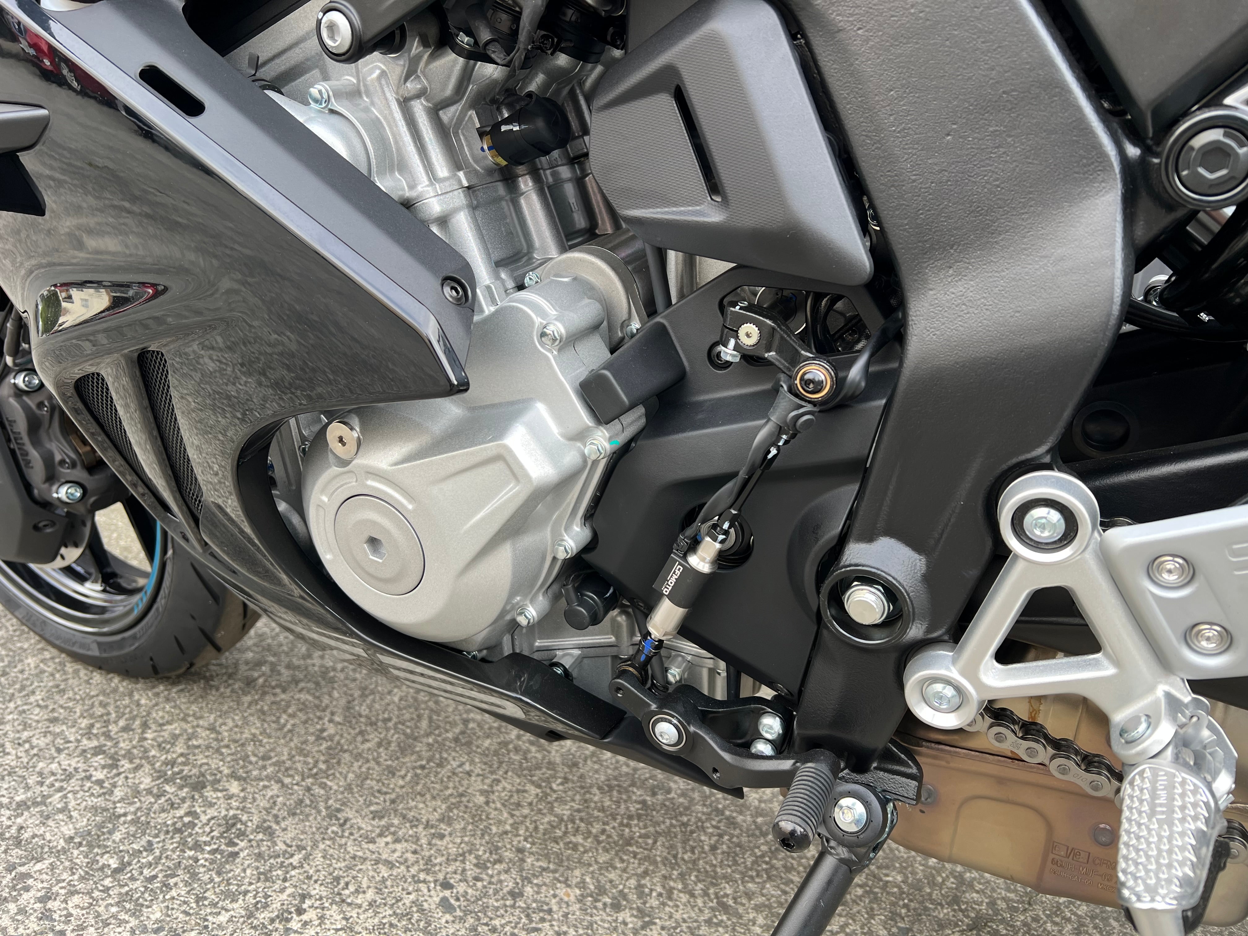 CFMOTO 675 SRR 2025 - NEBULA BLACK