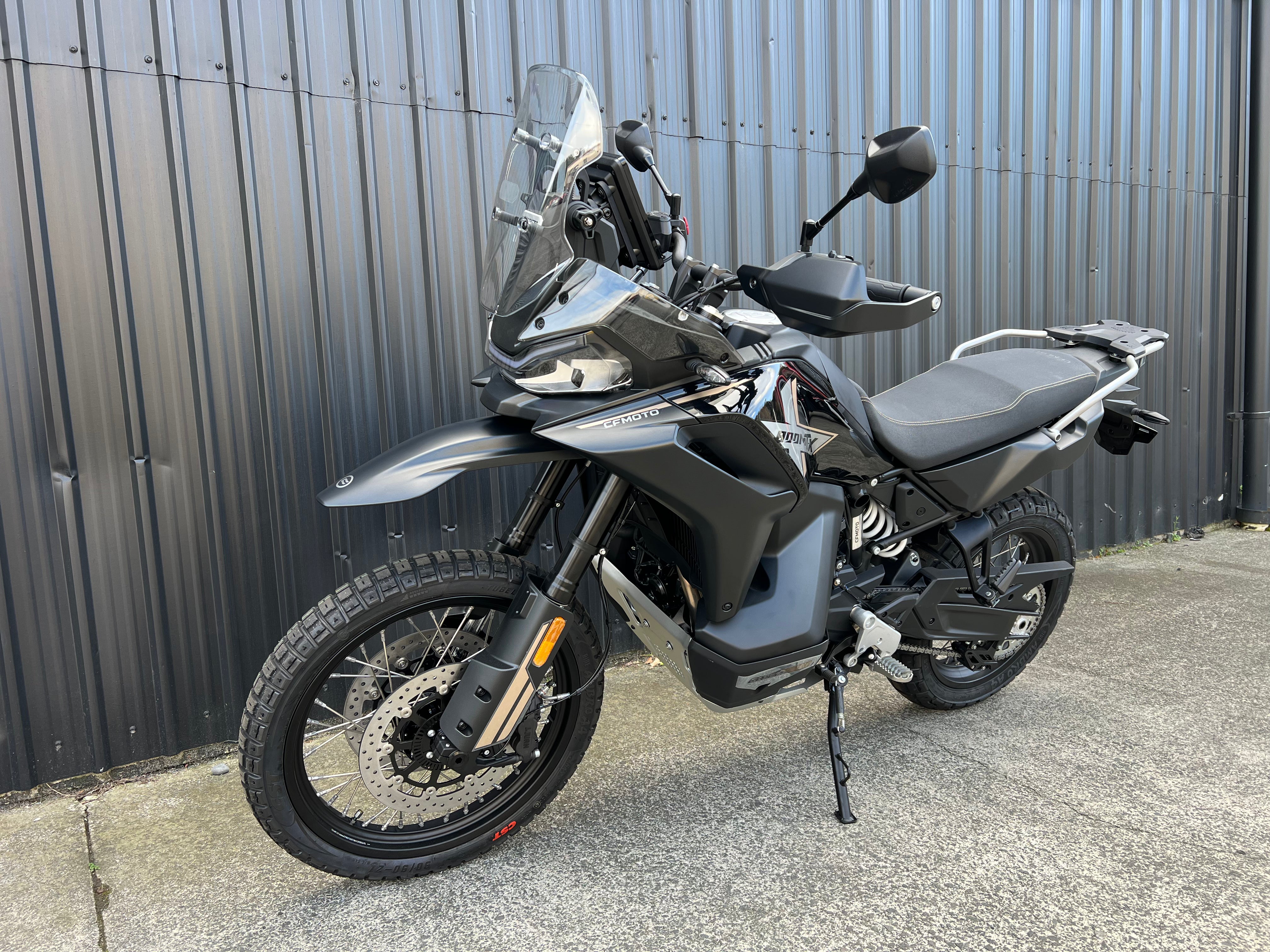 CFMOTO 800 MTX 2025 NEBULA BLACK