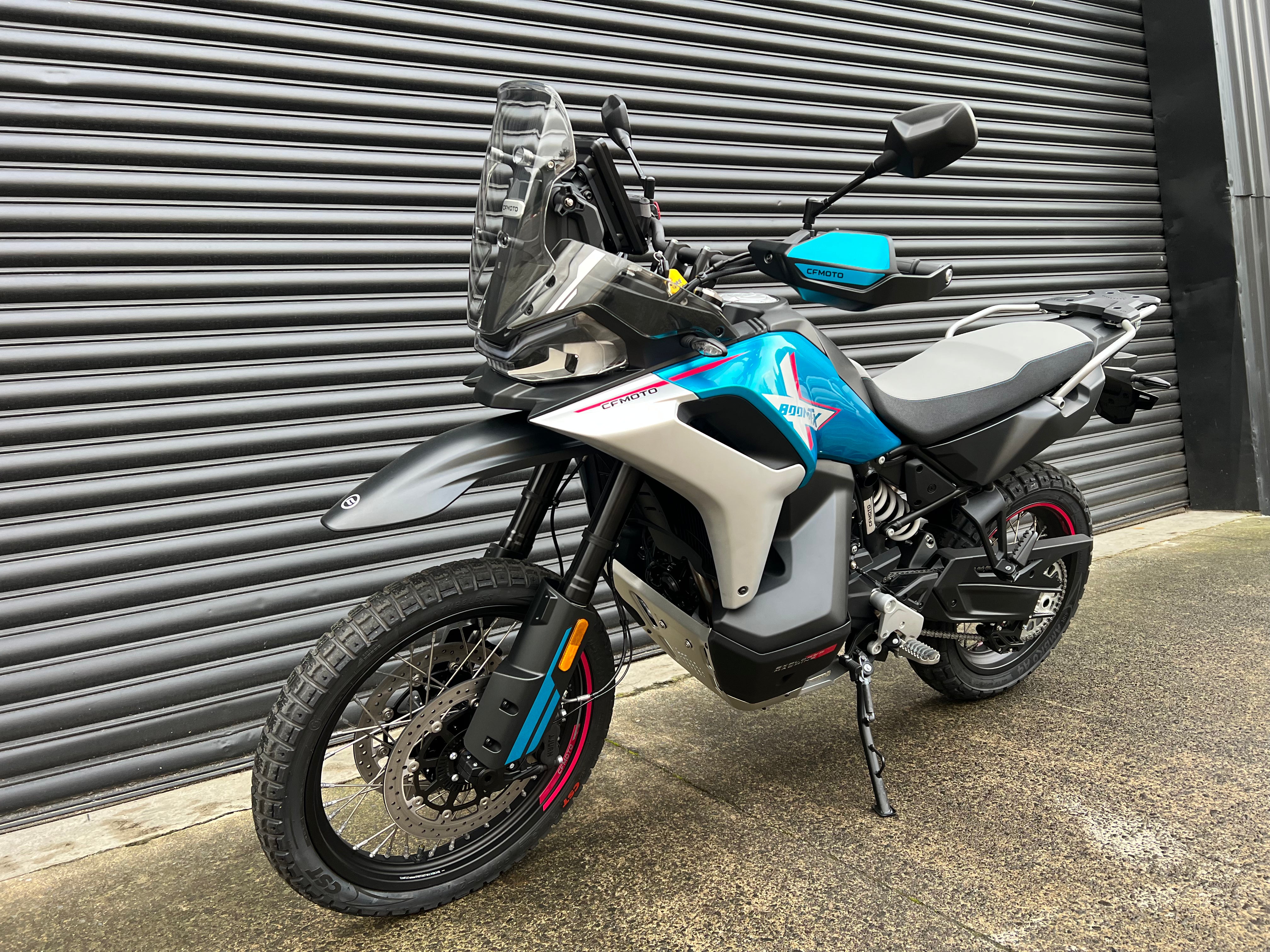 CFMOTO 800 MTX 2025 MIAMI BLUE