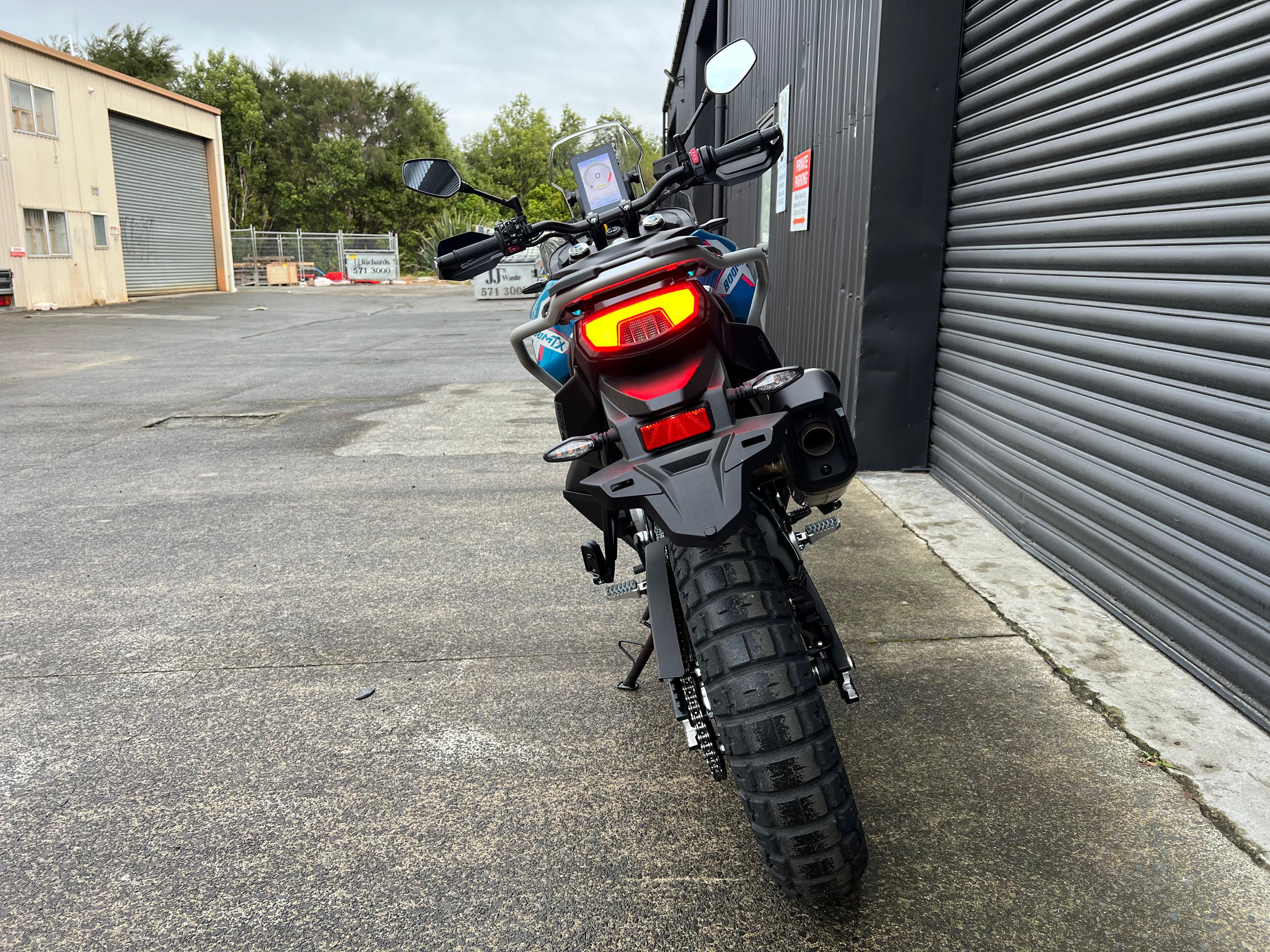 CFMOTO 800 MTX 2025 MIAMI BLUE