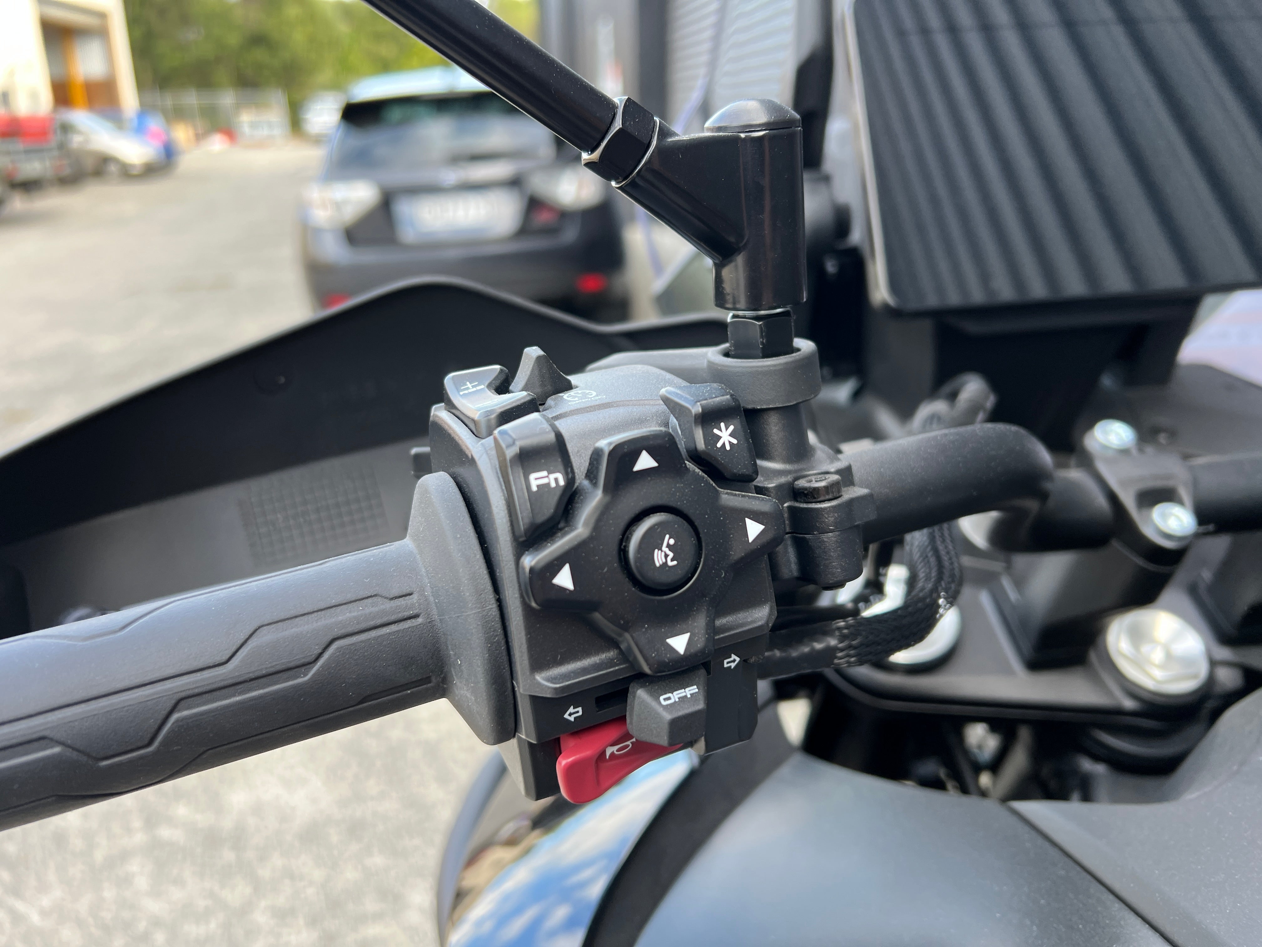 CFMOTO 800MT EXPLORE 2025