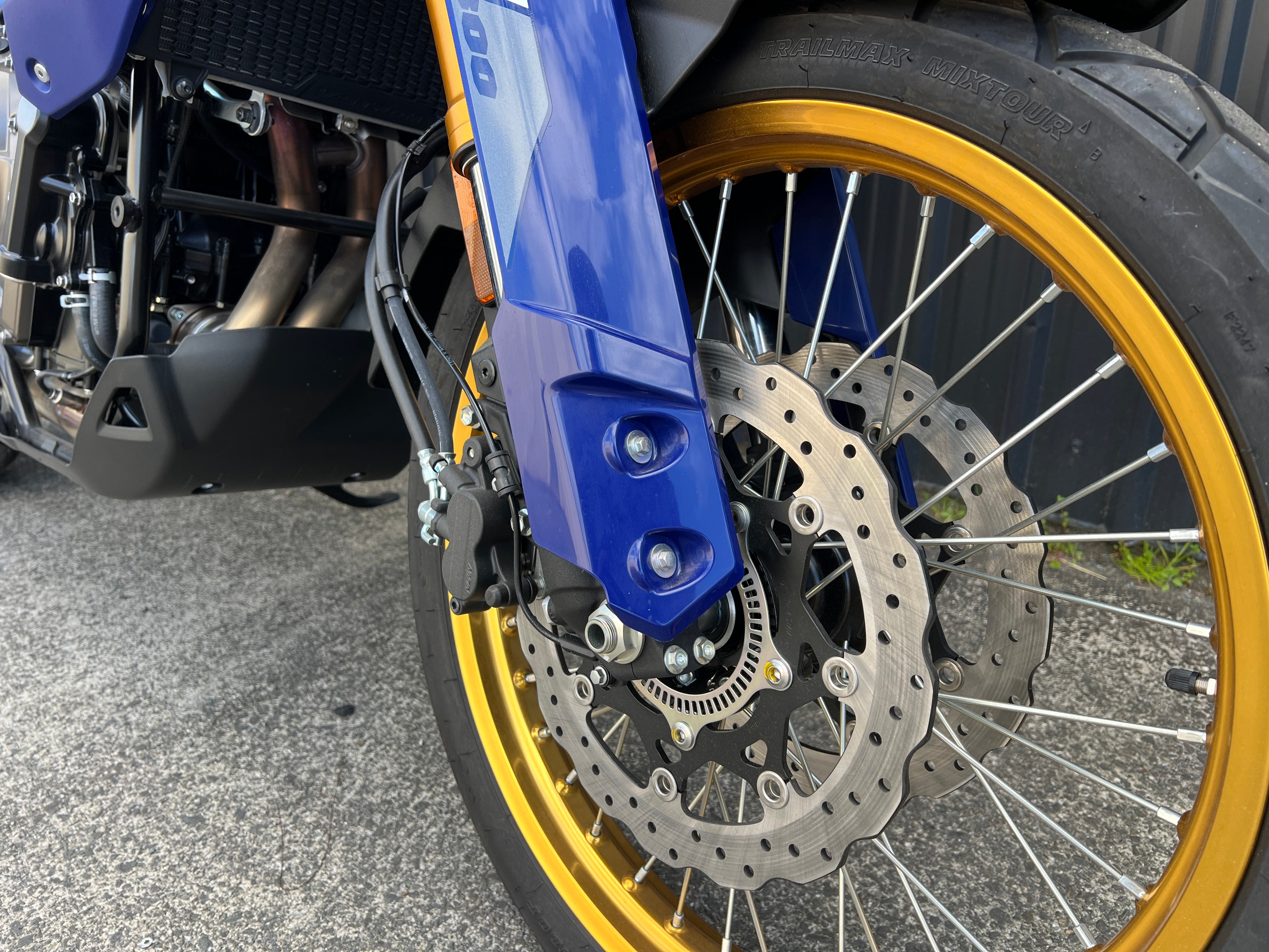 SUZUKI VSTROM 800 DE800 2025 - SUZUKI FEST - FREE PANNIERS!