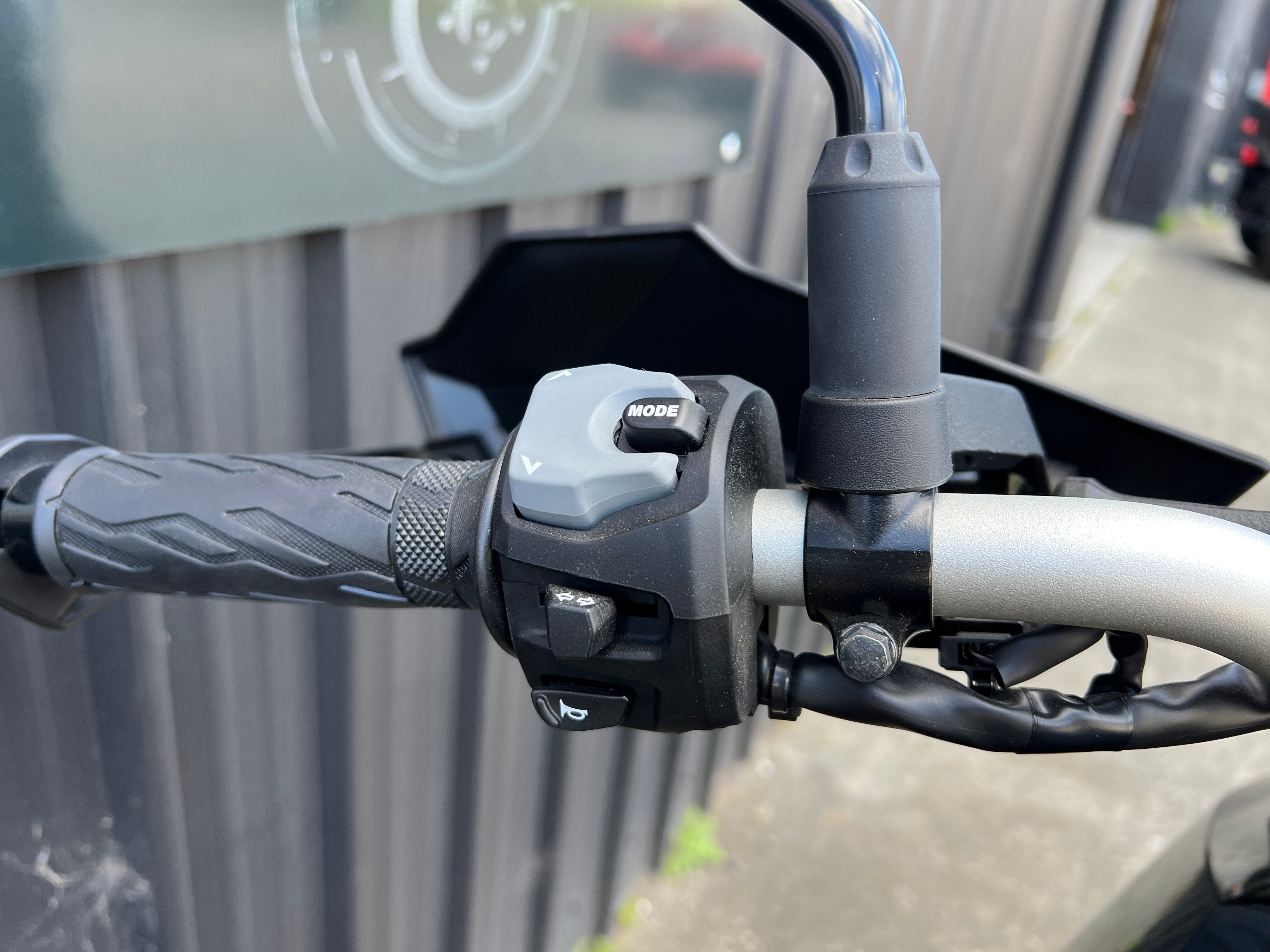 SUZUKI VSTROM 800 DE800 2025 - SUZUKI FEST - FREE PANNIERS!