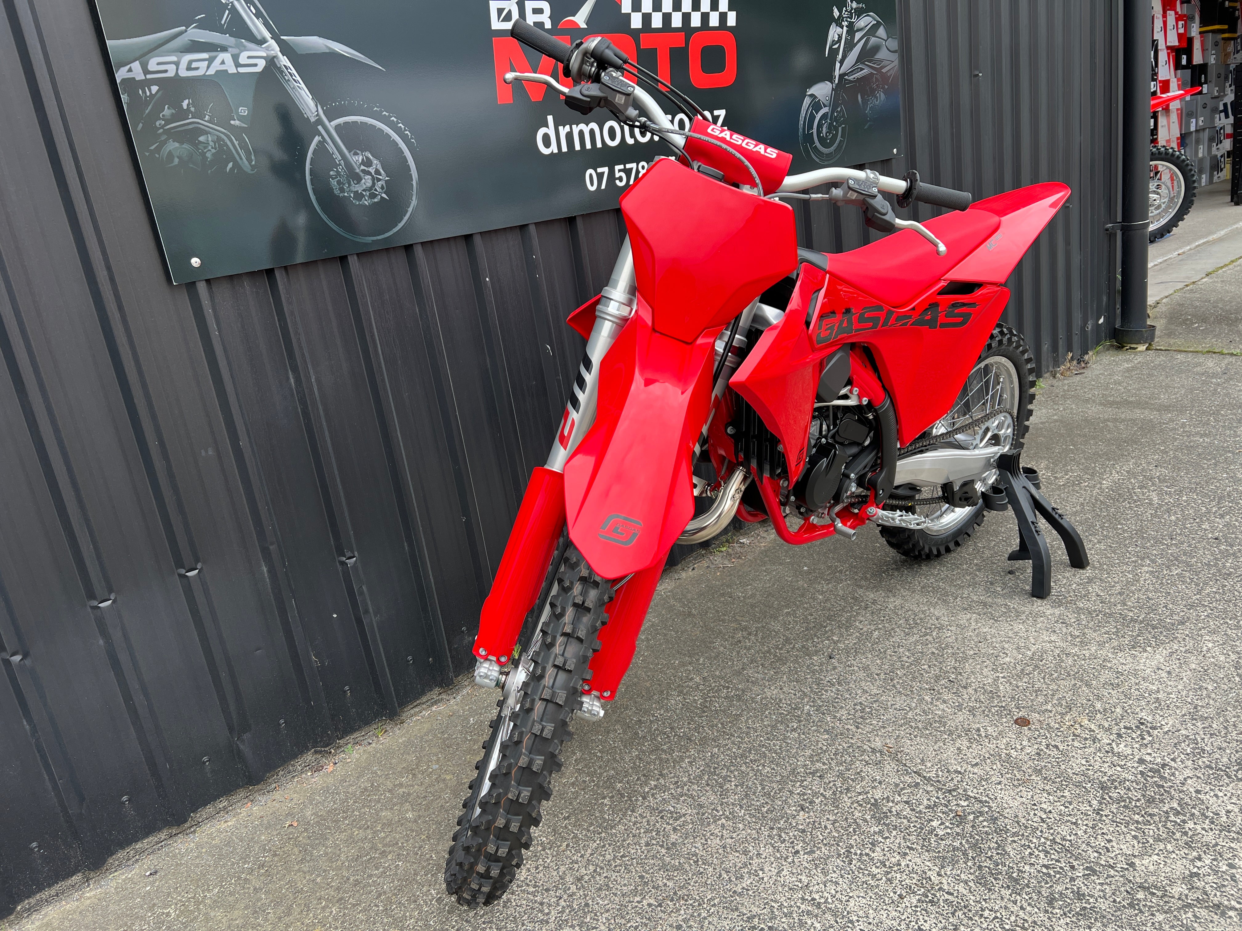 GASGAS MC125 2025 - SUMMER SALE, SAVE $250!