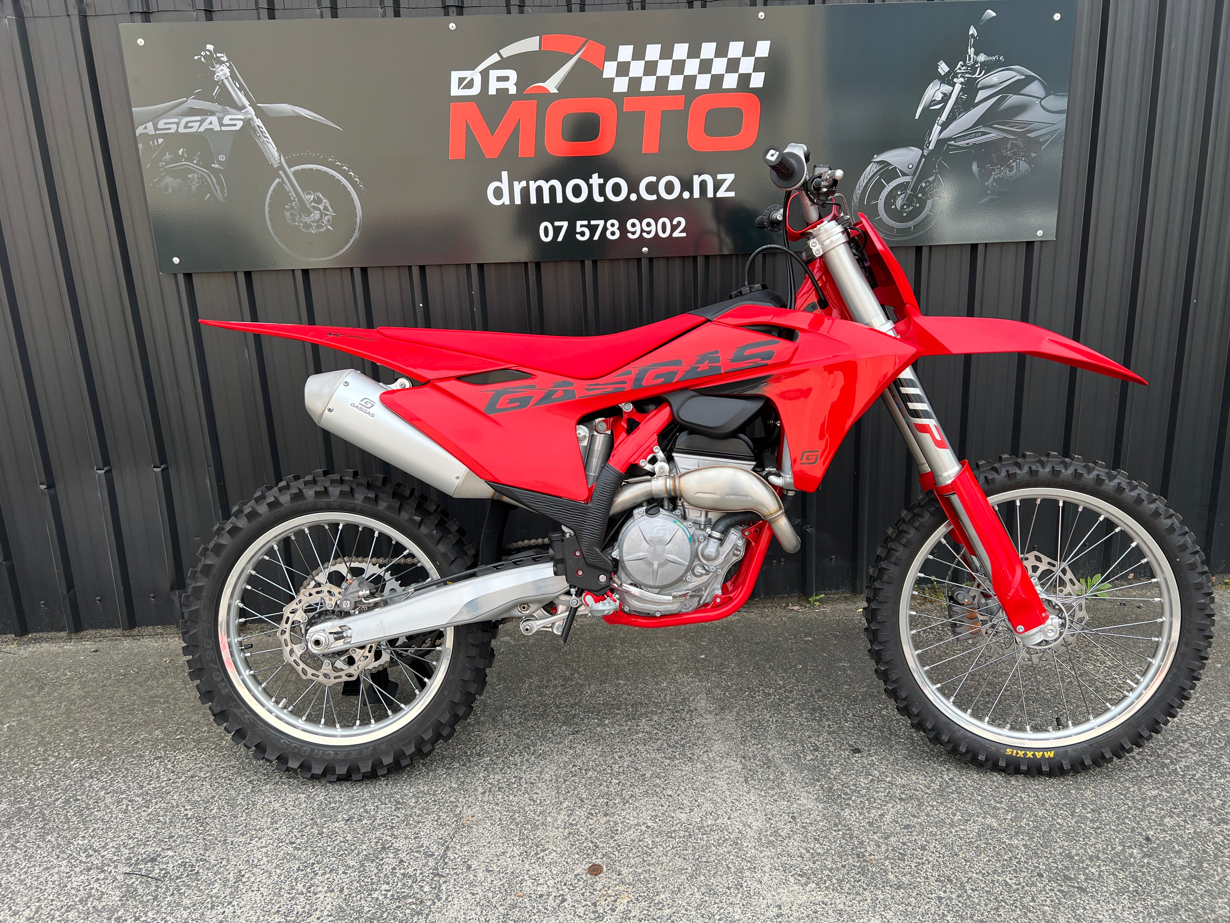 GASGAS MC250F 2025 - SAVE $400!