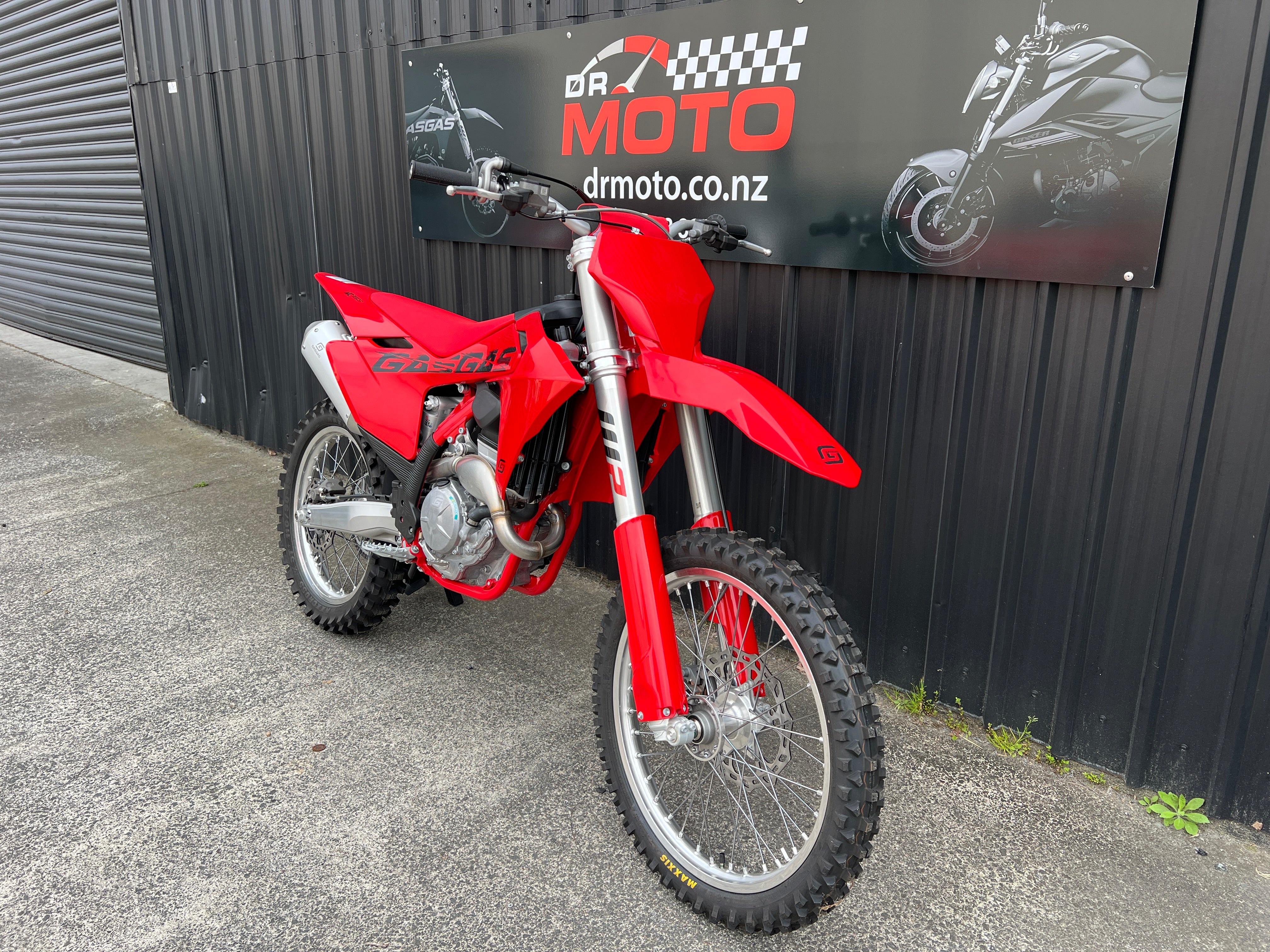 GASGAS MC250F 2025 - SAVE $400!