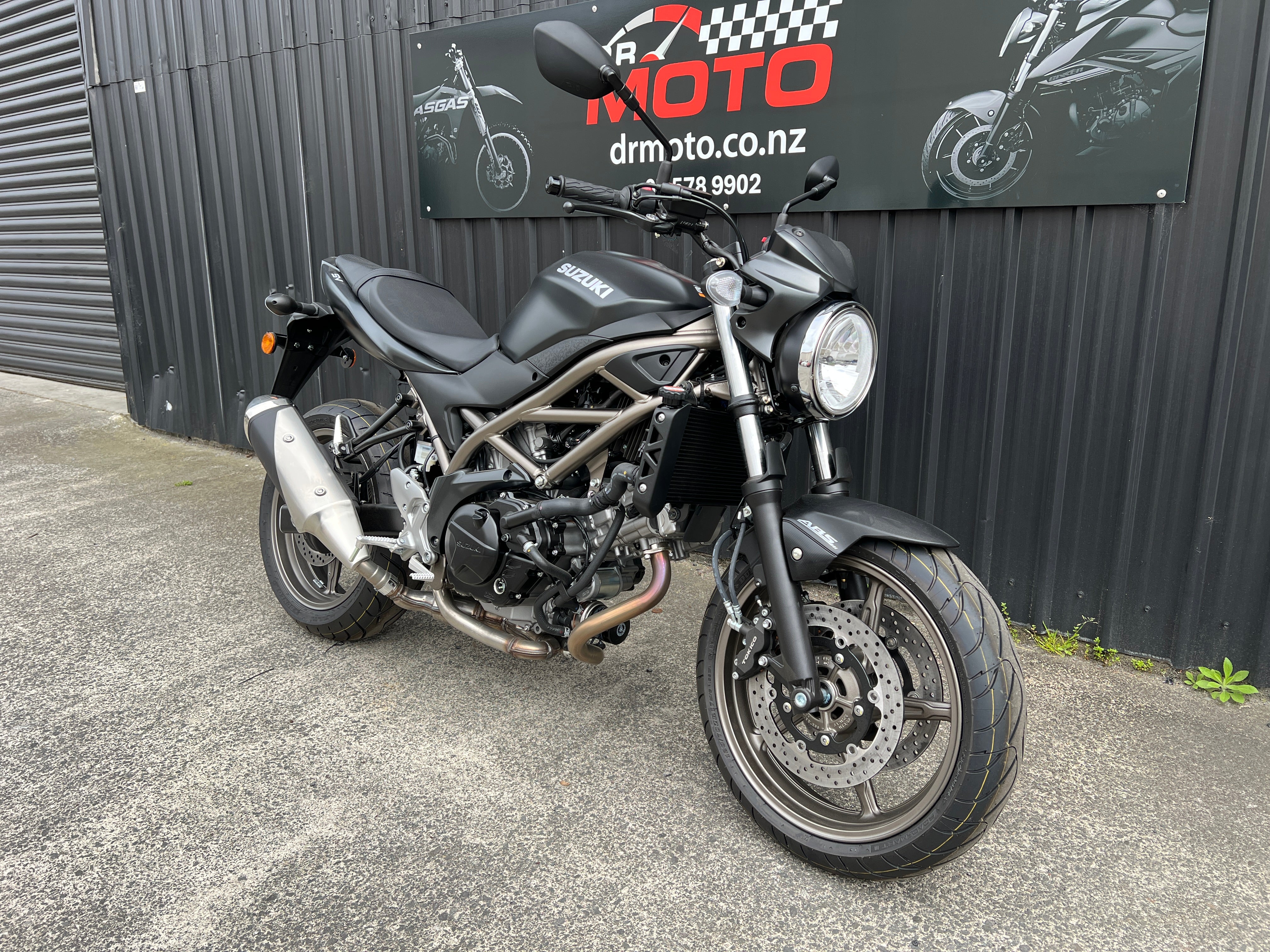 SUZUKI SV650 – SUZUKIFEST SAVE $1000! - BLACK