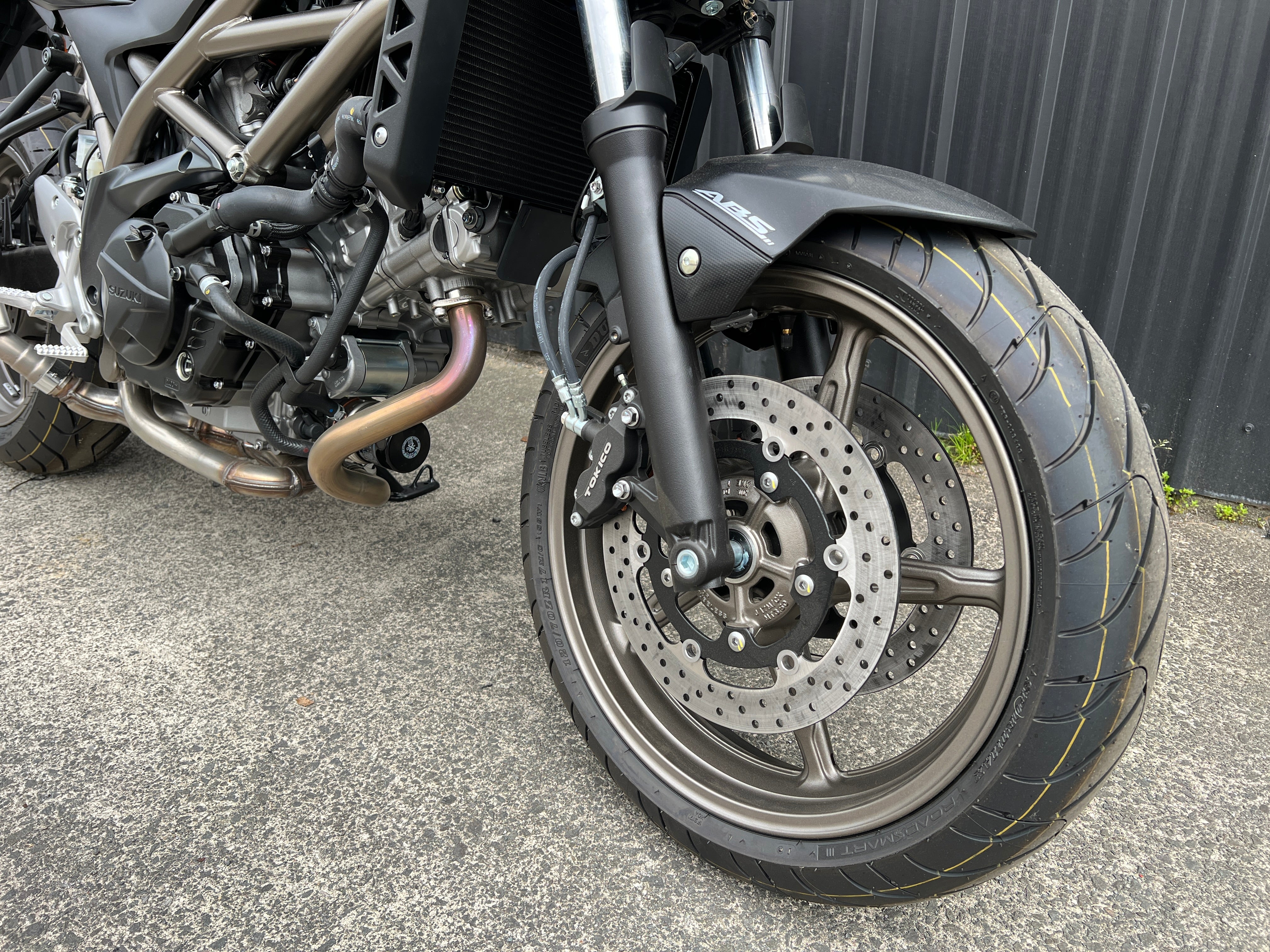 SUZUKI SV650 – SUZUKIFEST SAVE $1000! - BLACK